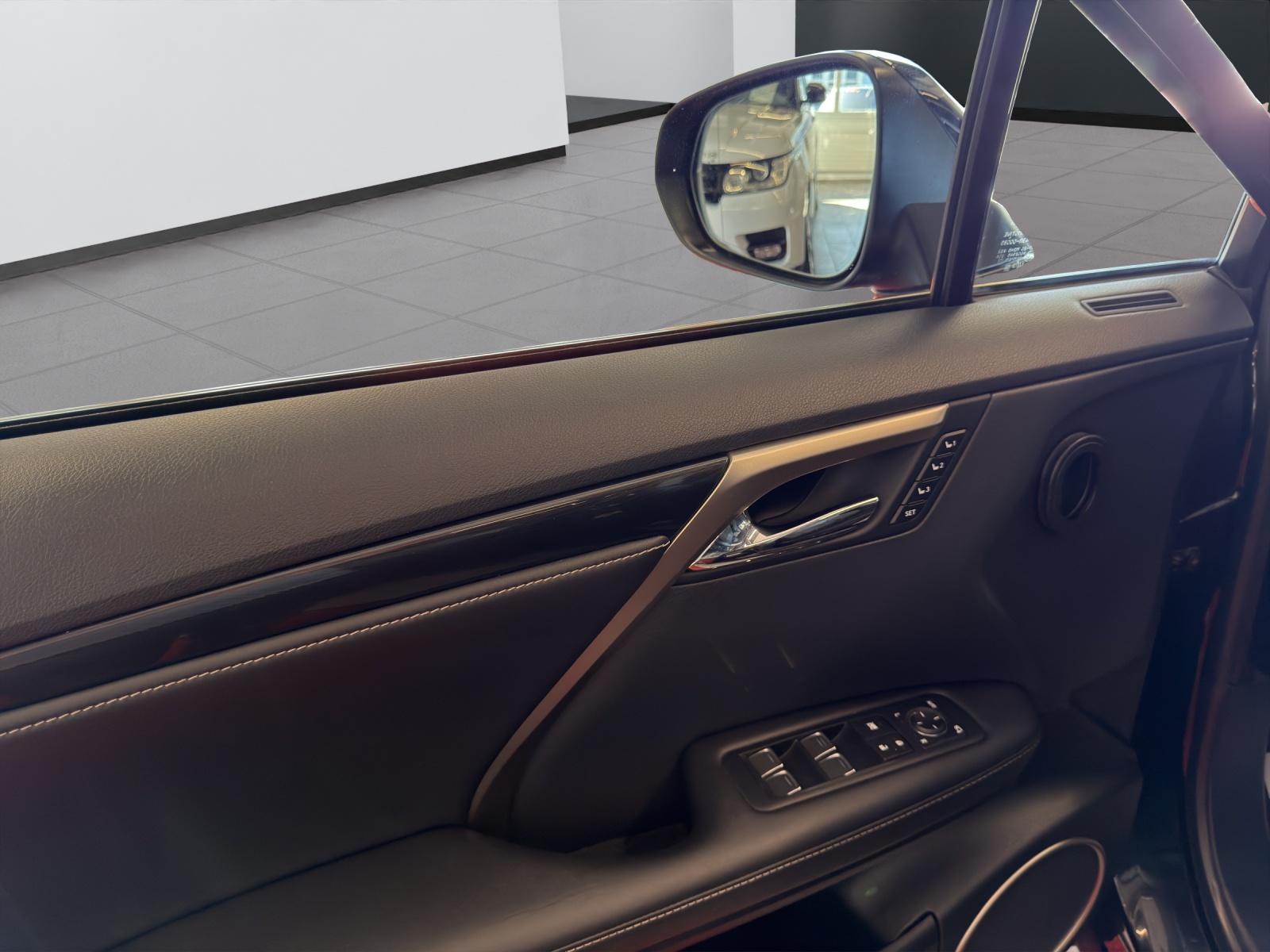 LEXUS RX 450h comfort AWD CVT-image-16