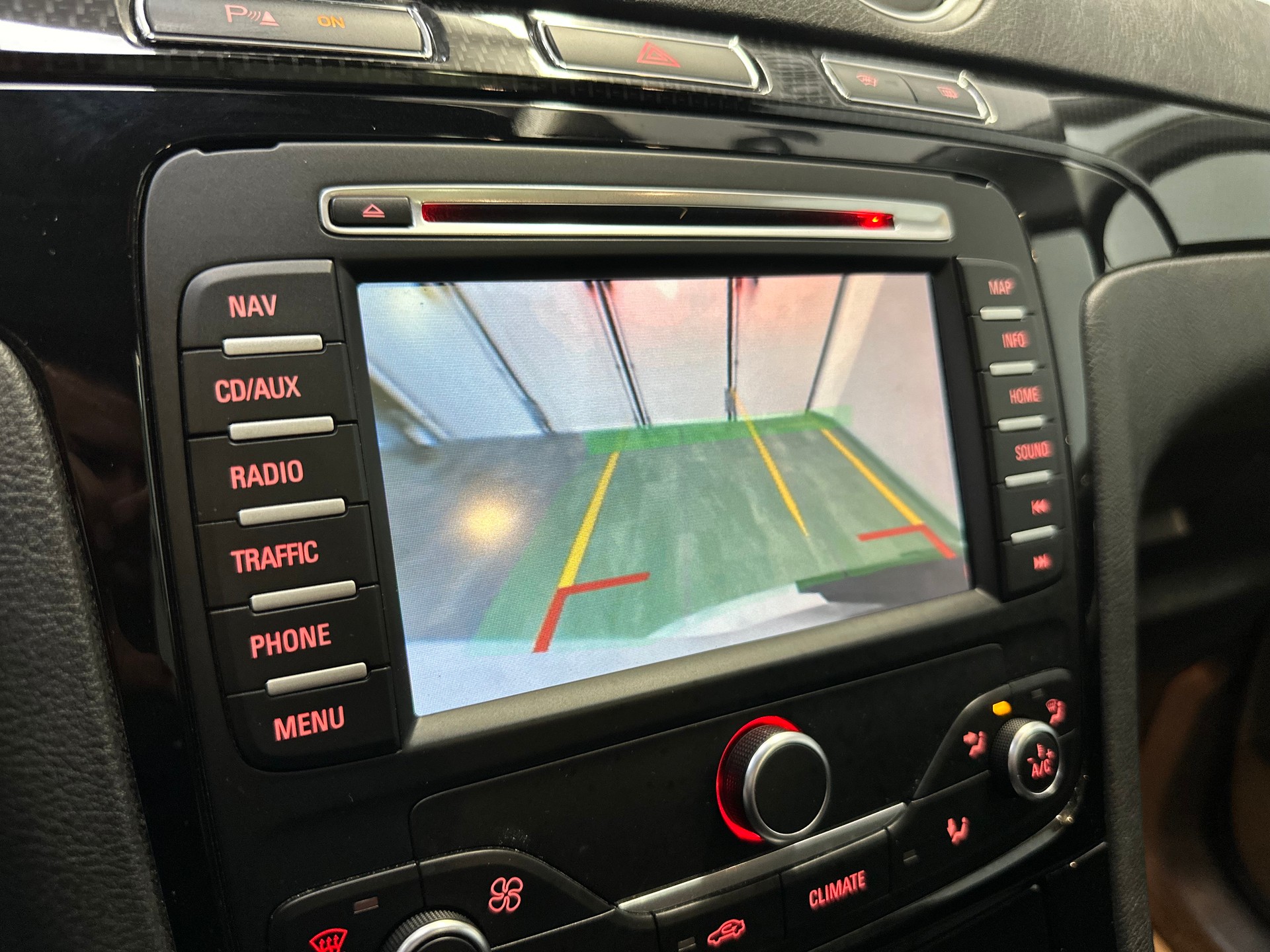 FORD S-Max 2.0 SCTi TitaniumS PowerShift-image-18