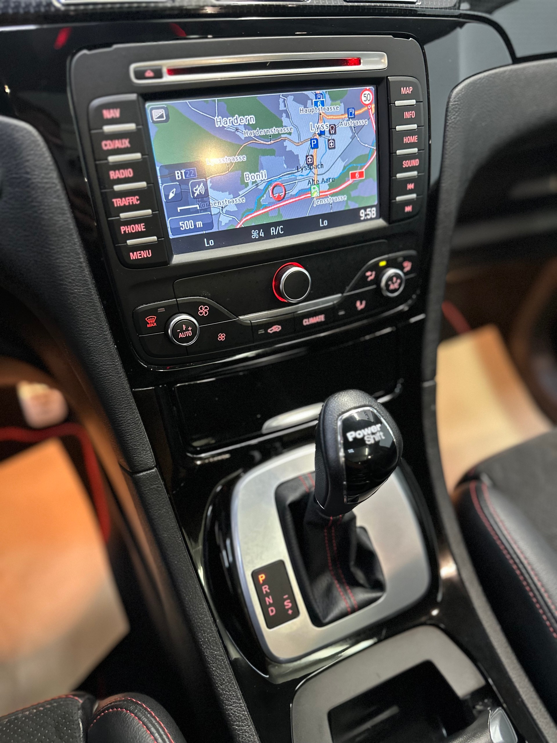 FORD S-Max 2.0 SCTi TitaniumS PowerShift-image-10