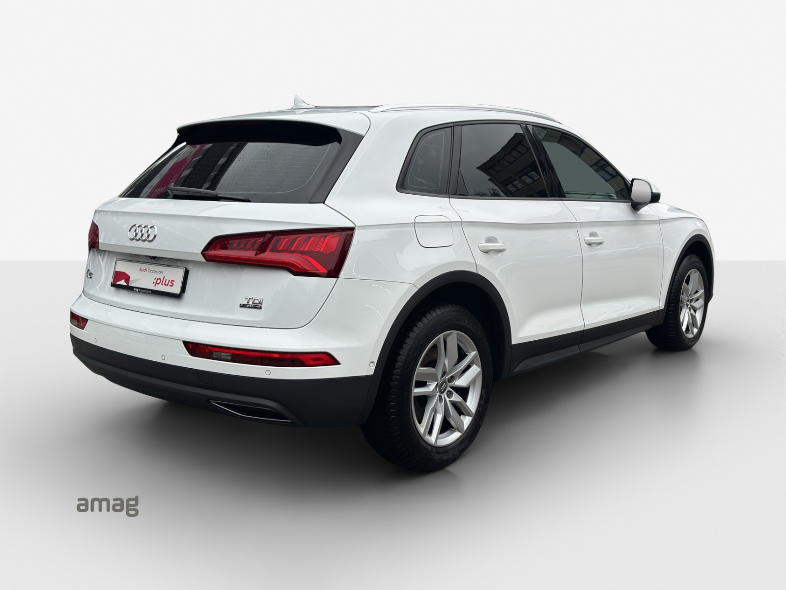 AUDI Q5 2.0 TDI quattro S-tronic-image-4