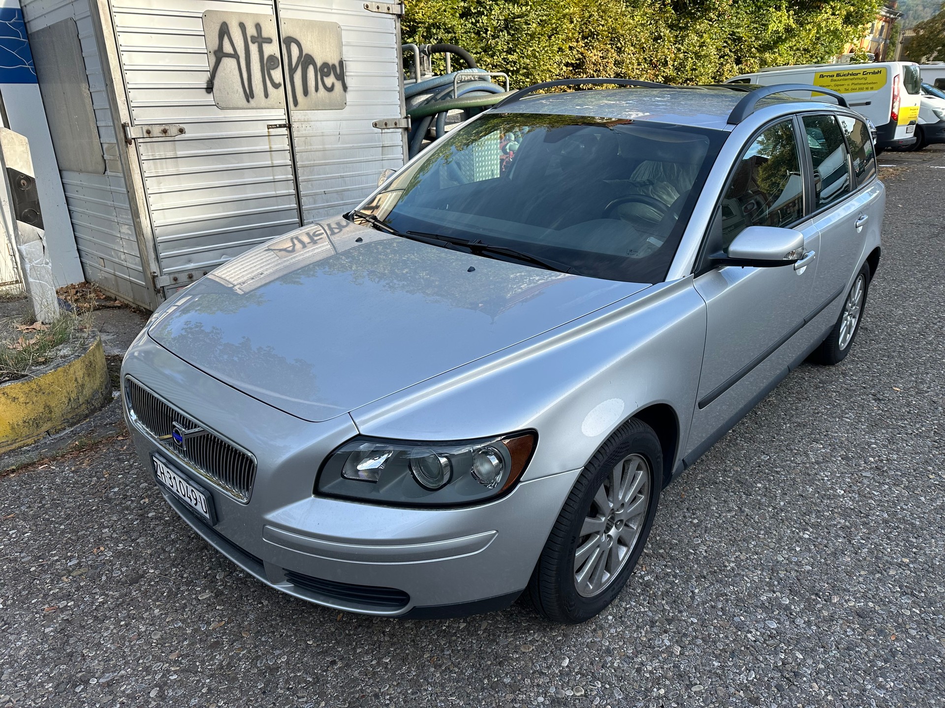VOLVO V50 T5 AWD Kinetic-image-2