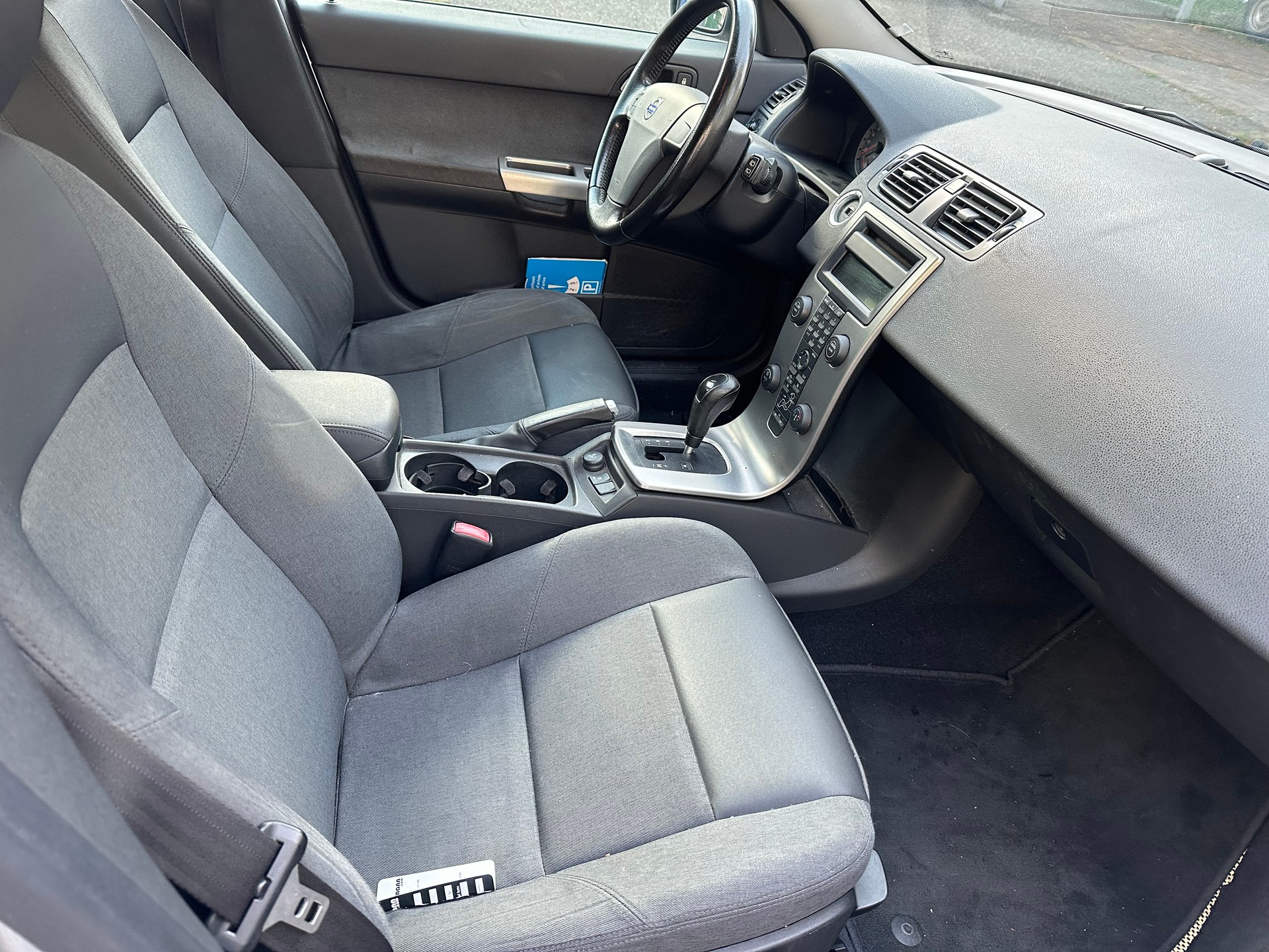 VOLVO V50 T5 AWD Kinetic-image-6