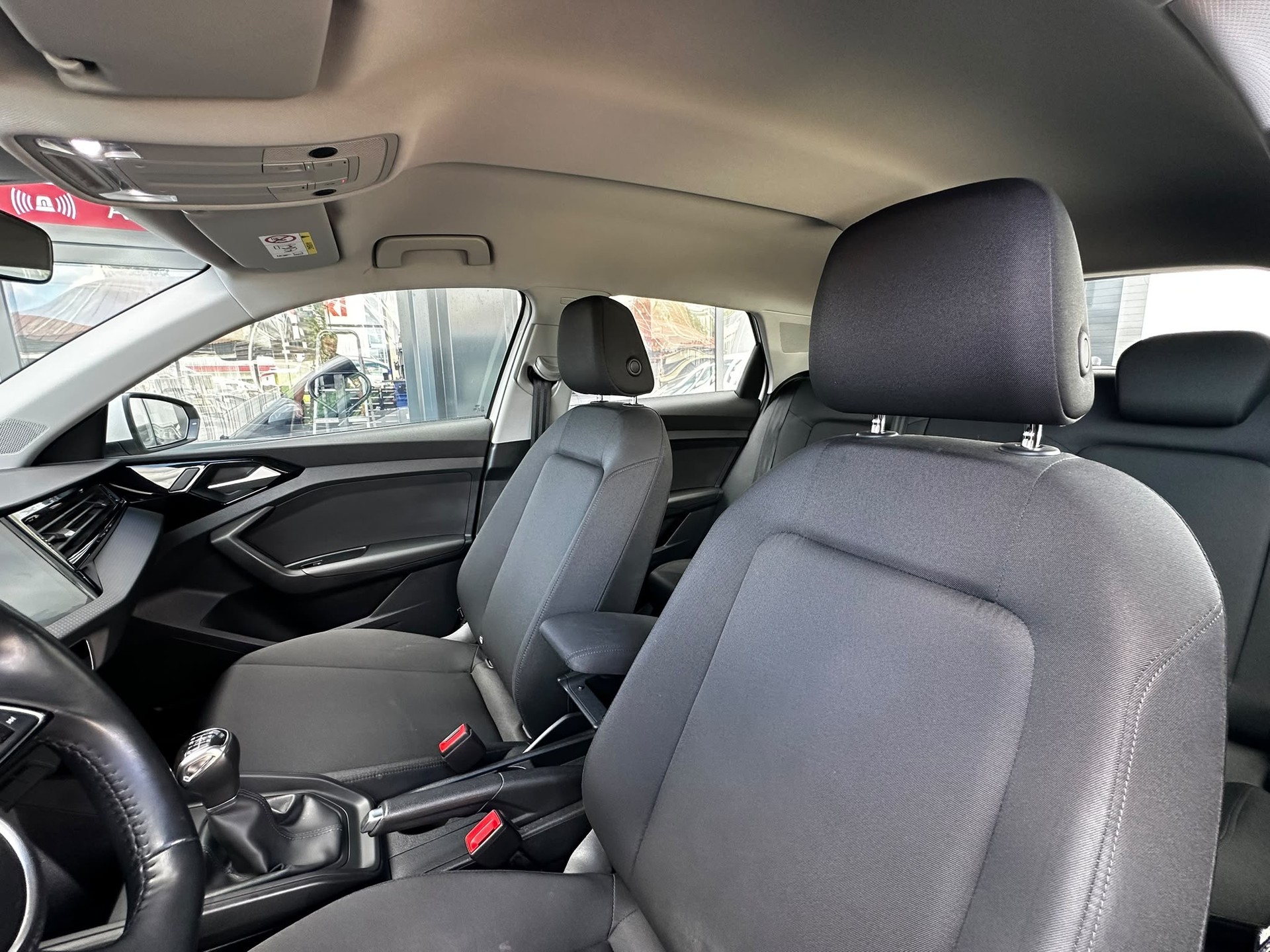 AUDI A1 Sportback 30 TFSI advanced-image-8