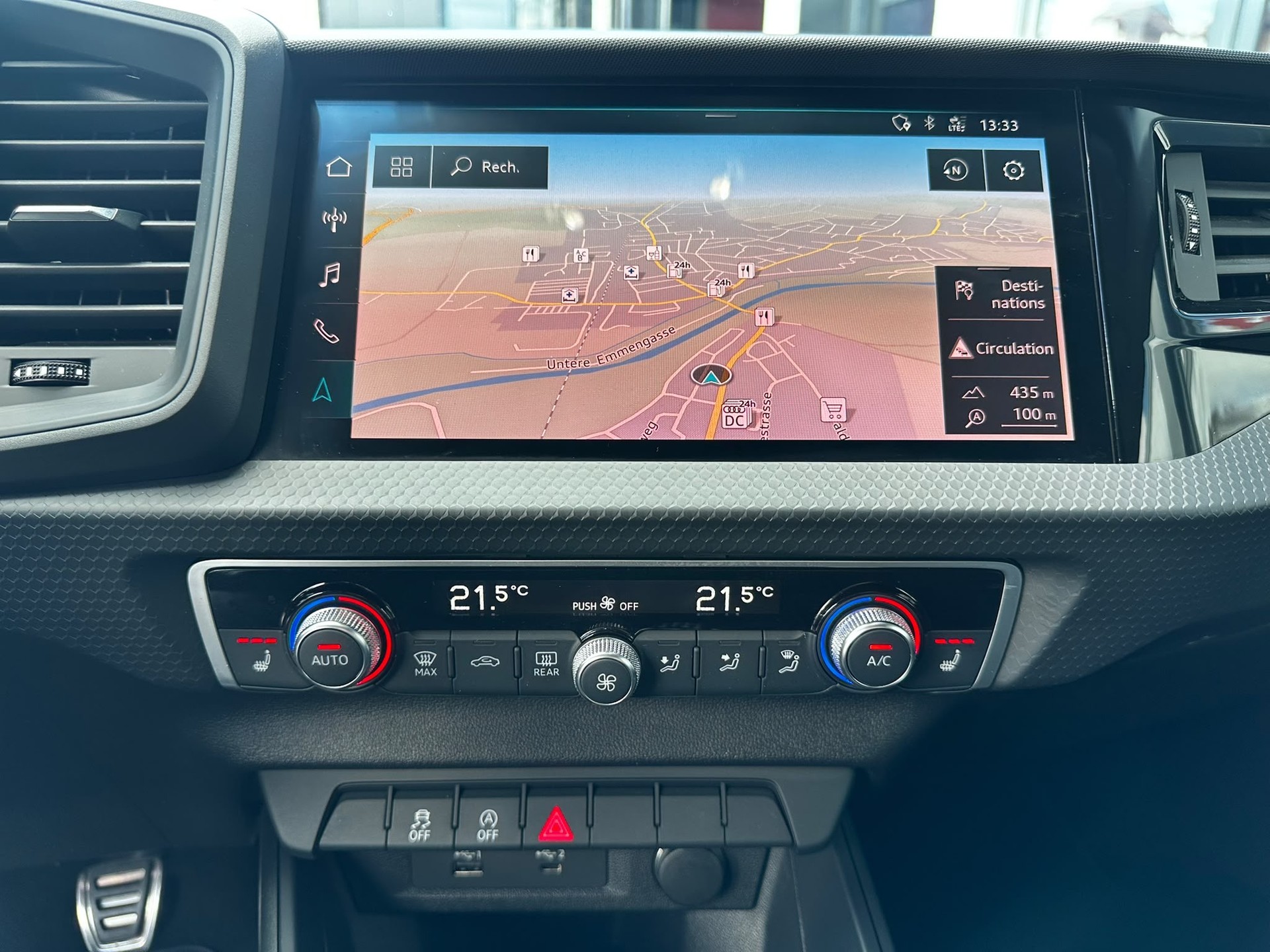 AUDI A1 Sportback 30 TFSI advanced-image-12