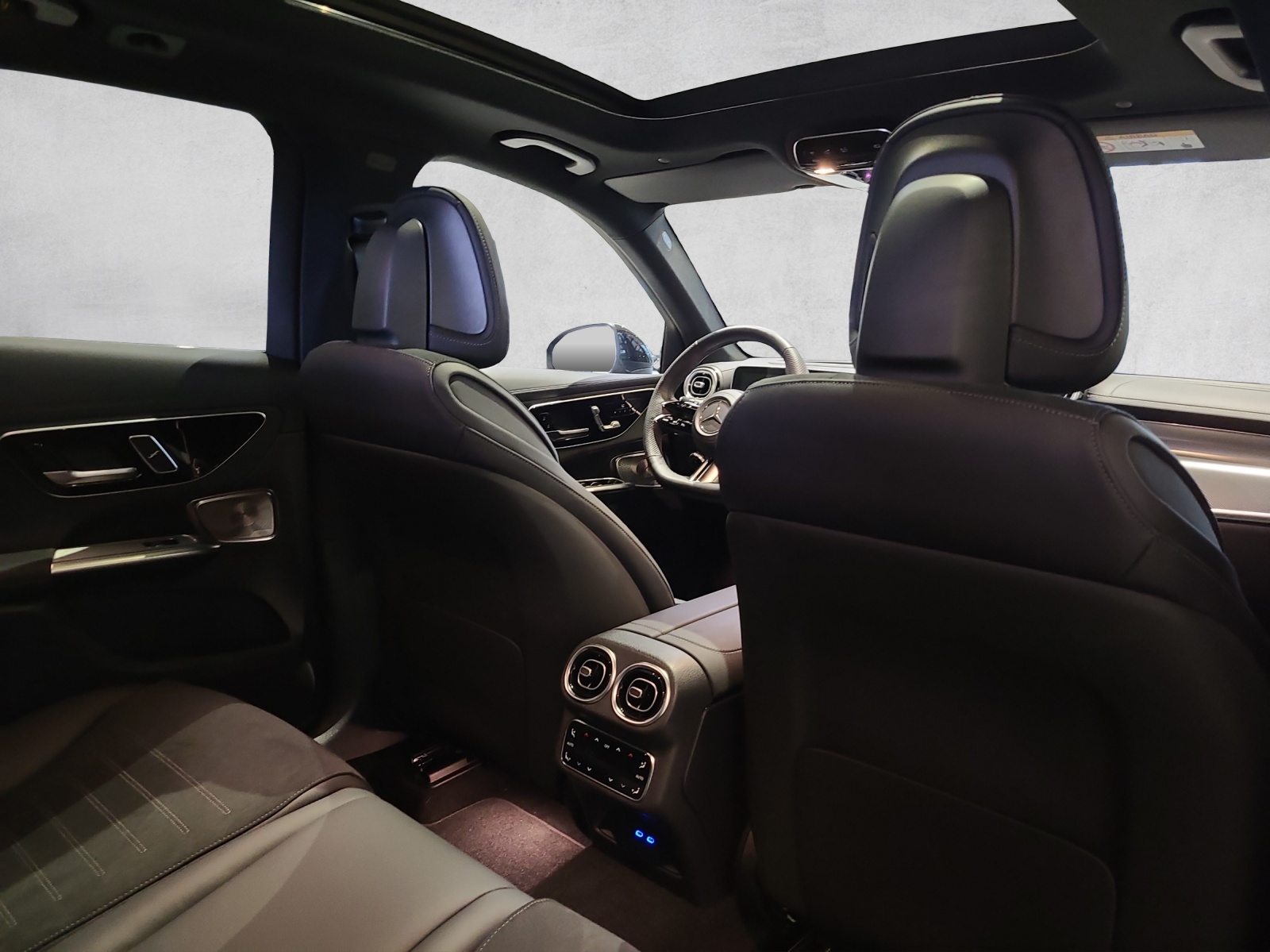 MERCEDES-BENZ GLC 200 AMG Line 4M X254-image-6