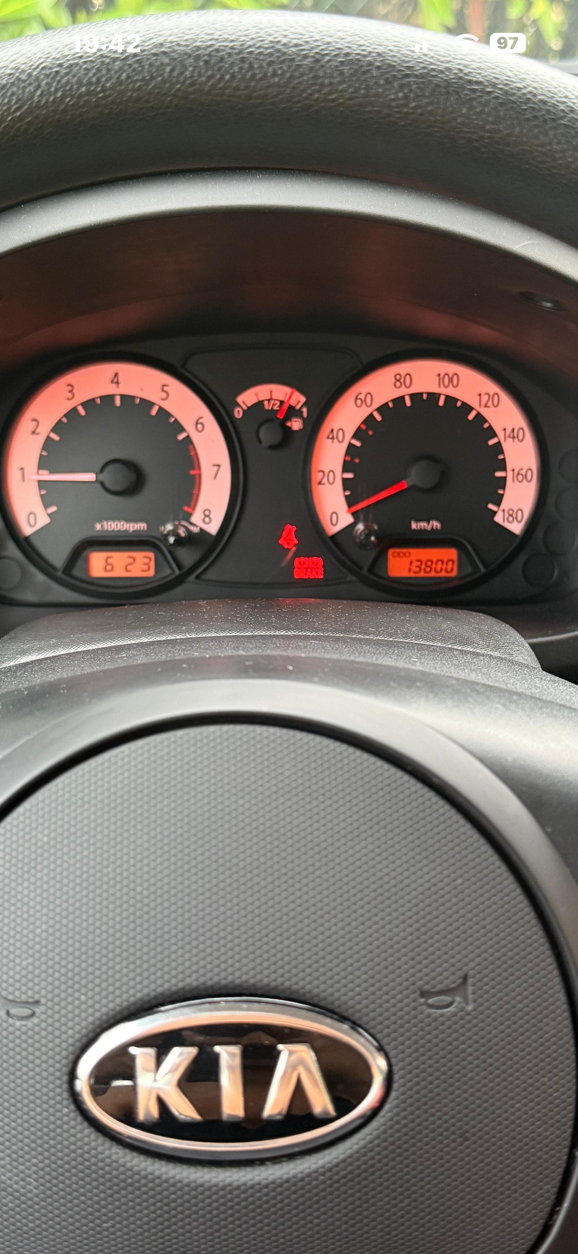 KIA Picanto 1.1 Trend Automatic-image-4