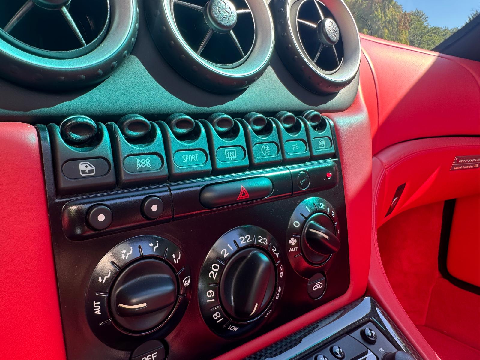 FERRARI 575 Superamerica-image-12