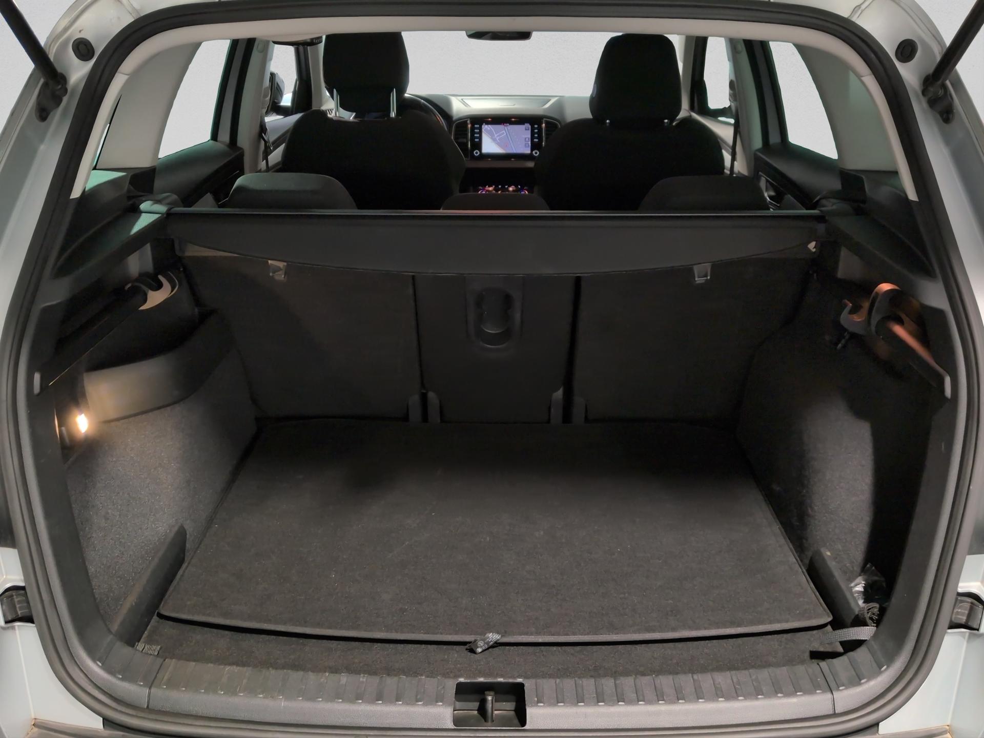 SKODA Karoq 2.0 TDI CR Ambition 4x4-image-15