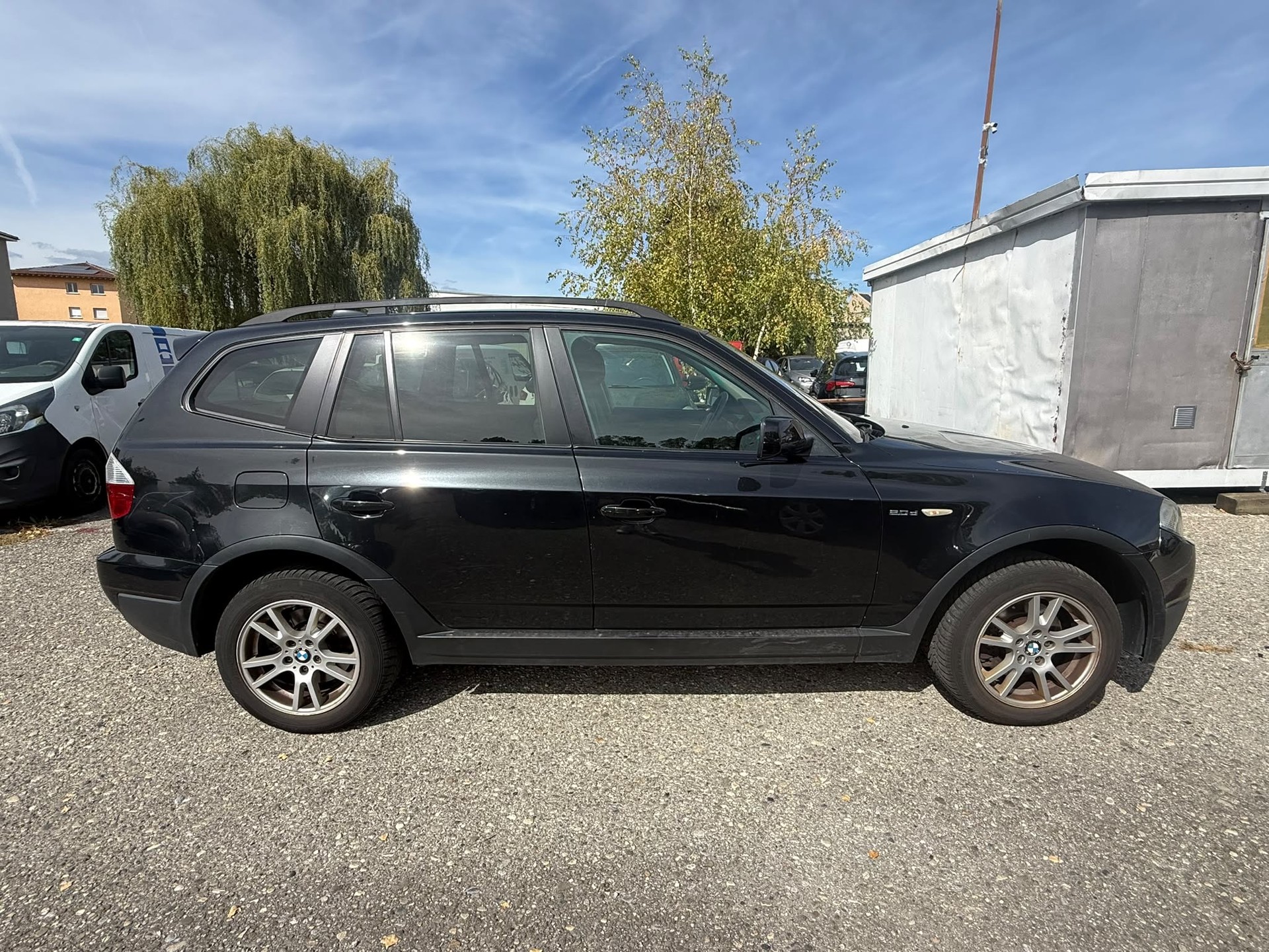 BMW X3 xDrive 20d (2.0d)-image-6