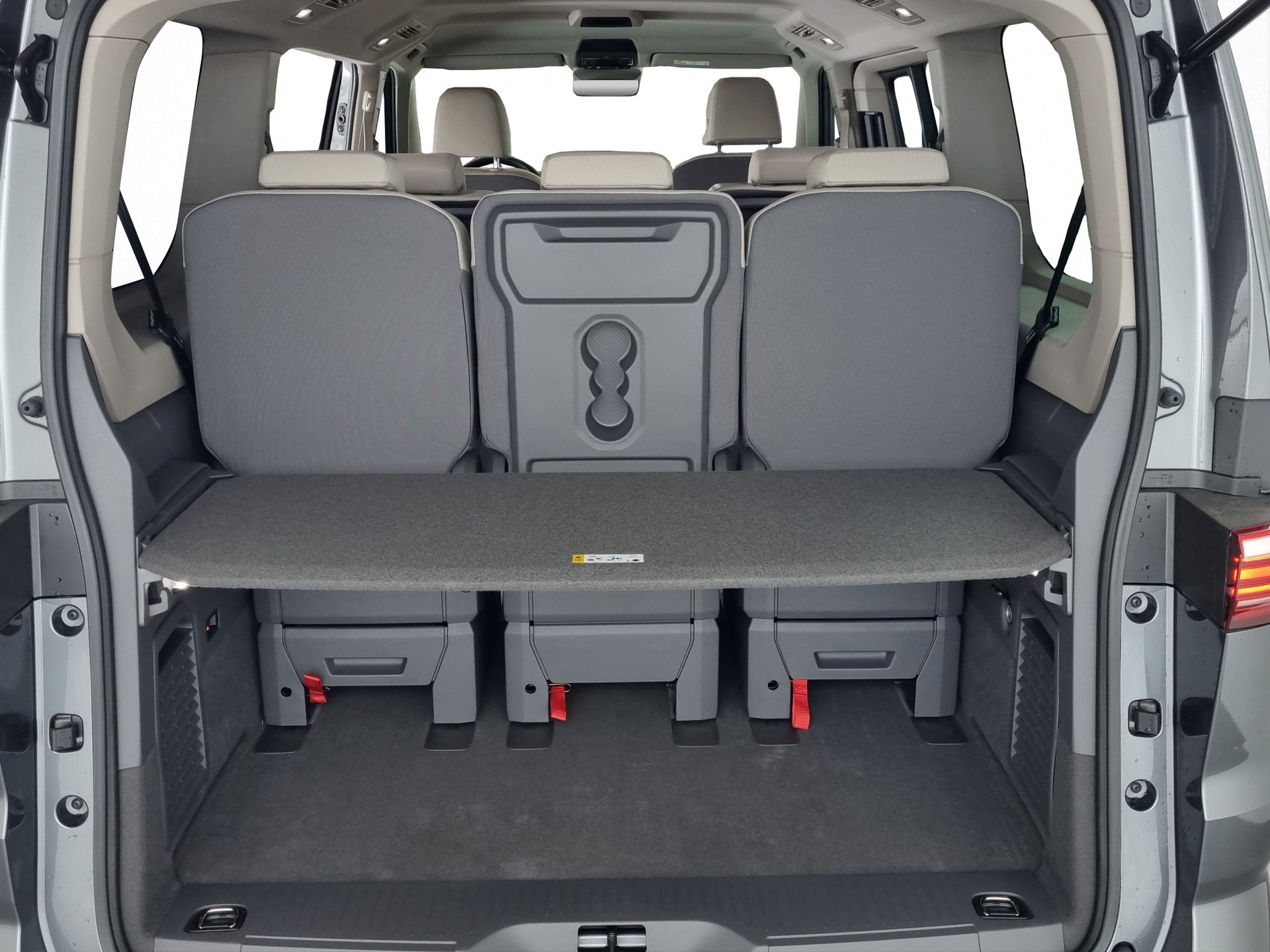 VW T7 Multivan 1.5 TSI eHybrid DSG 4Motion lang-image-15