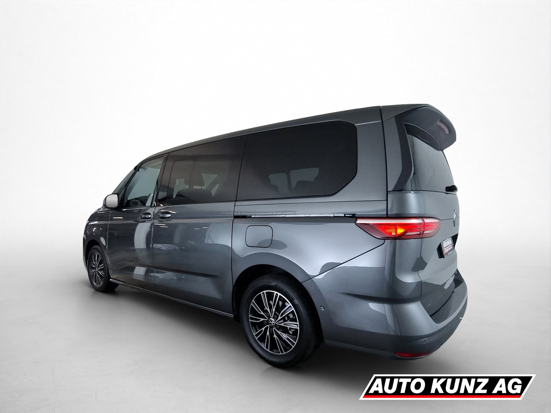 VW T7 Multivan 1.5 TSI eHybrid DSG 4Motion lang-image-3