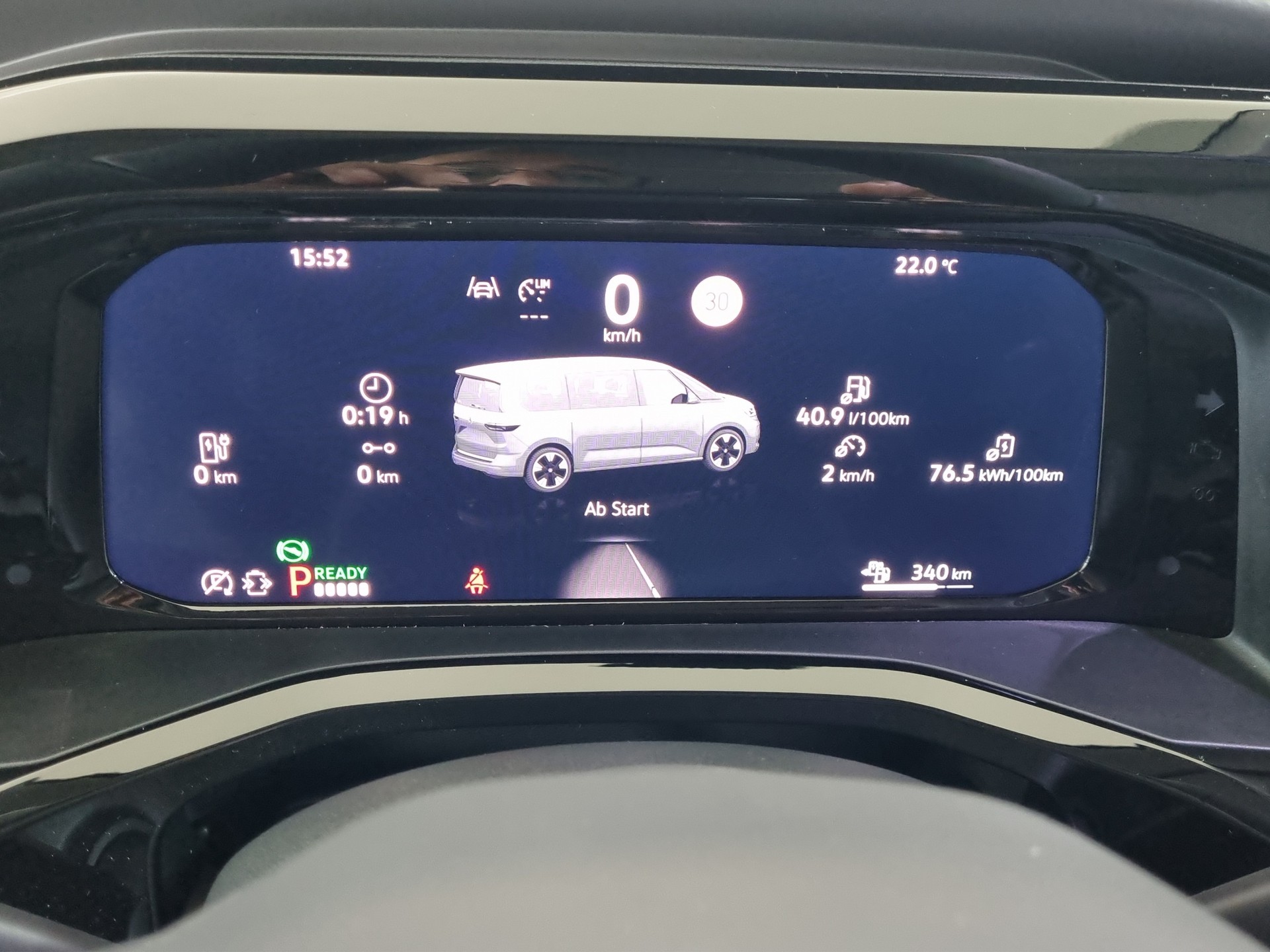 VW T7 Multivan 1.5 TSI eHybrid DSG 4Motion lang-image-10