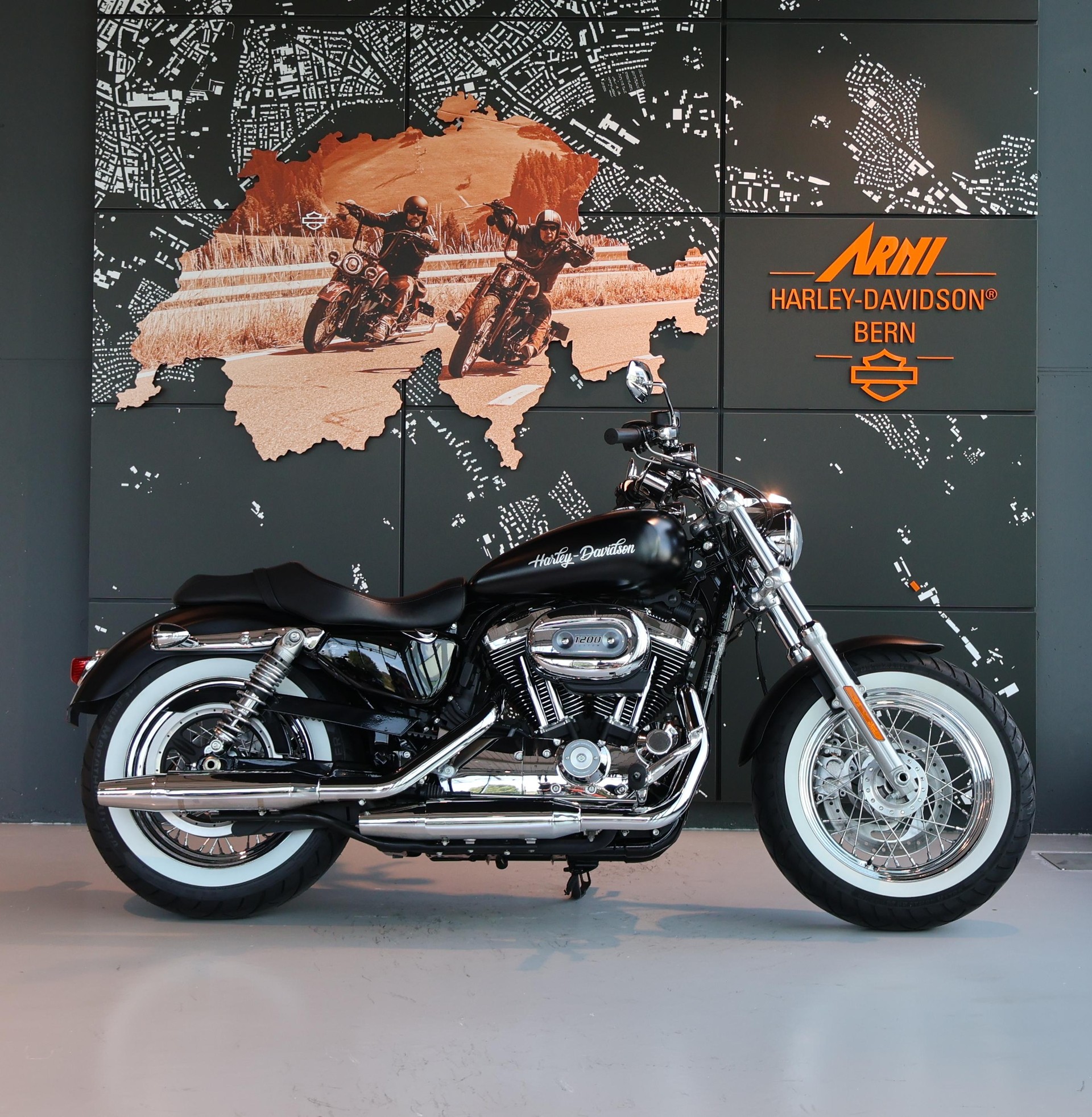 HARLEY-DAVIDSON XL 1200 C Sportster Custom ABS