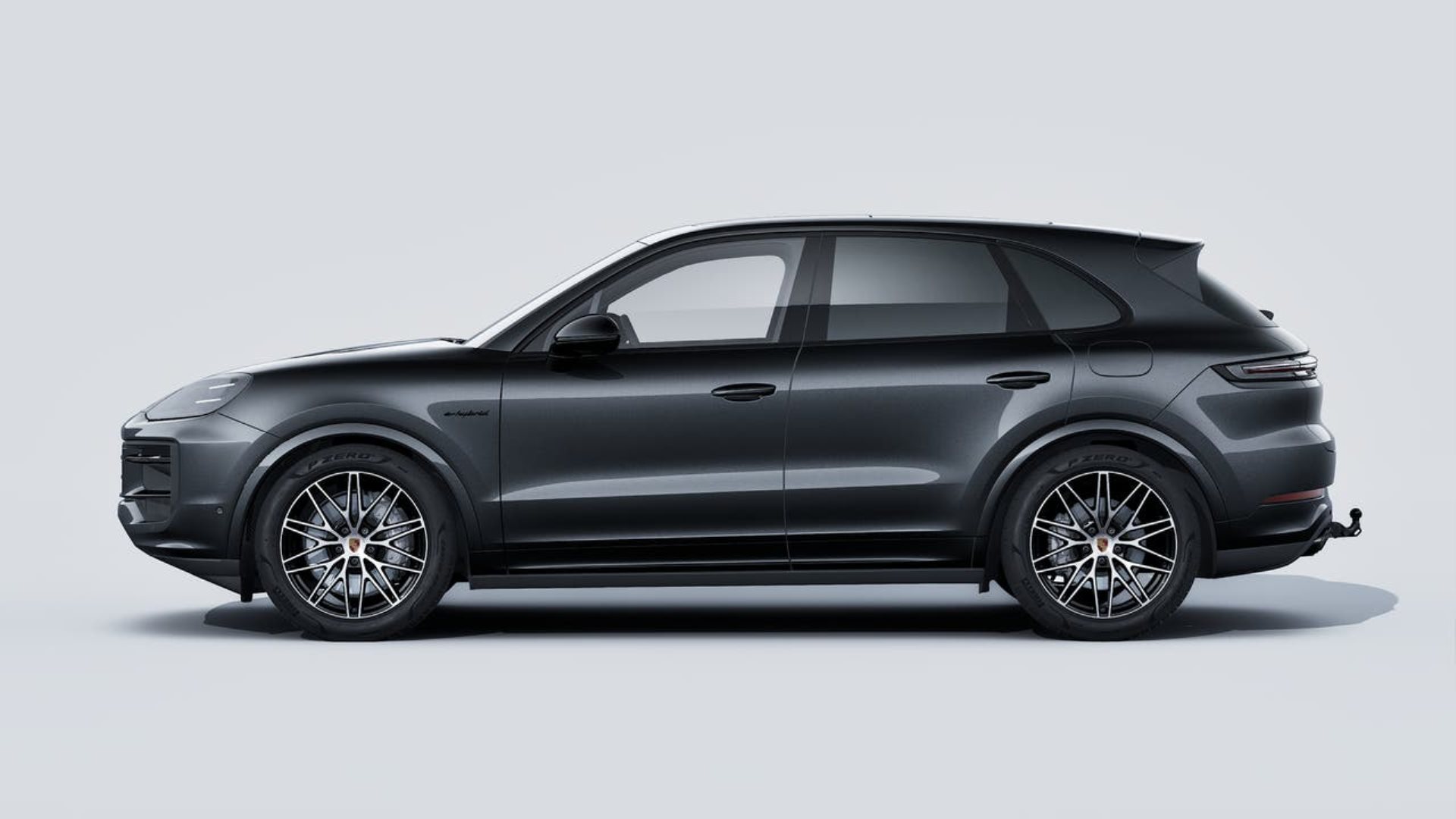 PORSCHE Cayenne E-Hybrid Black Edition-image-1