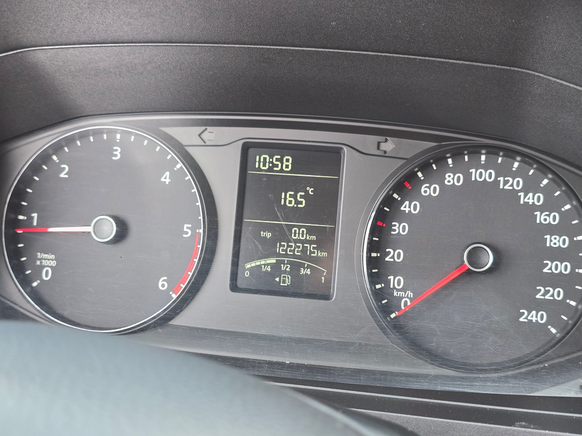 VW T6 2.0 TDI 4Motion 150PS 3400 Langversion-image-14