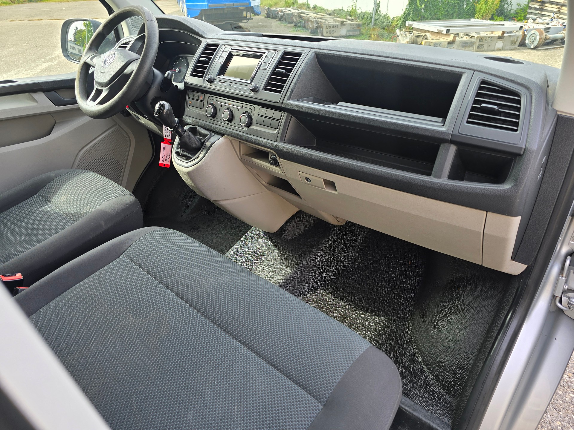 VW T6 2.0 TDI 4Motion 150PS 3400 Langversion-image-16
