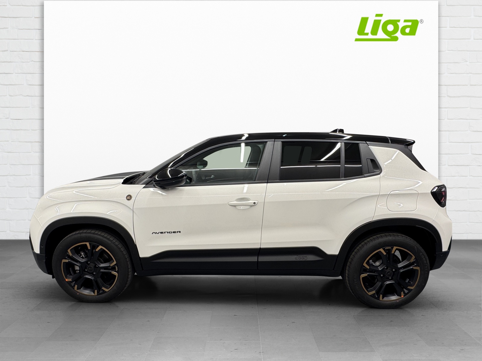 JEEP Avenger 1.2 MHEV 85th Sky Anniversary 4xe-showroom-element-2