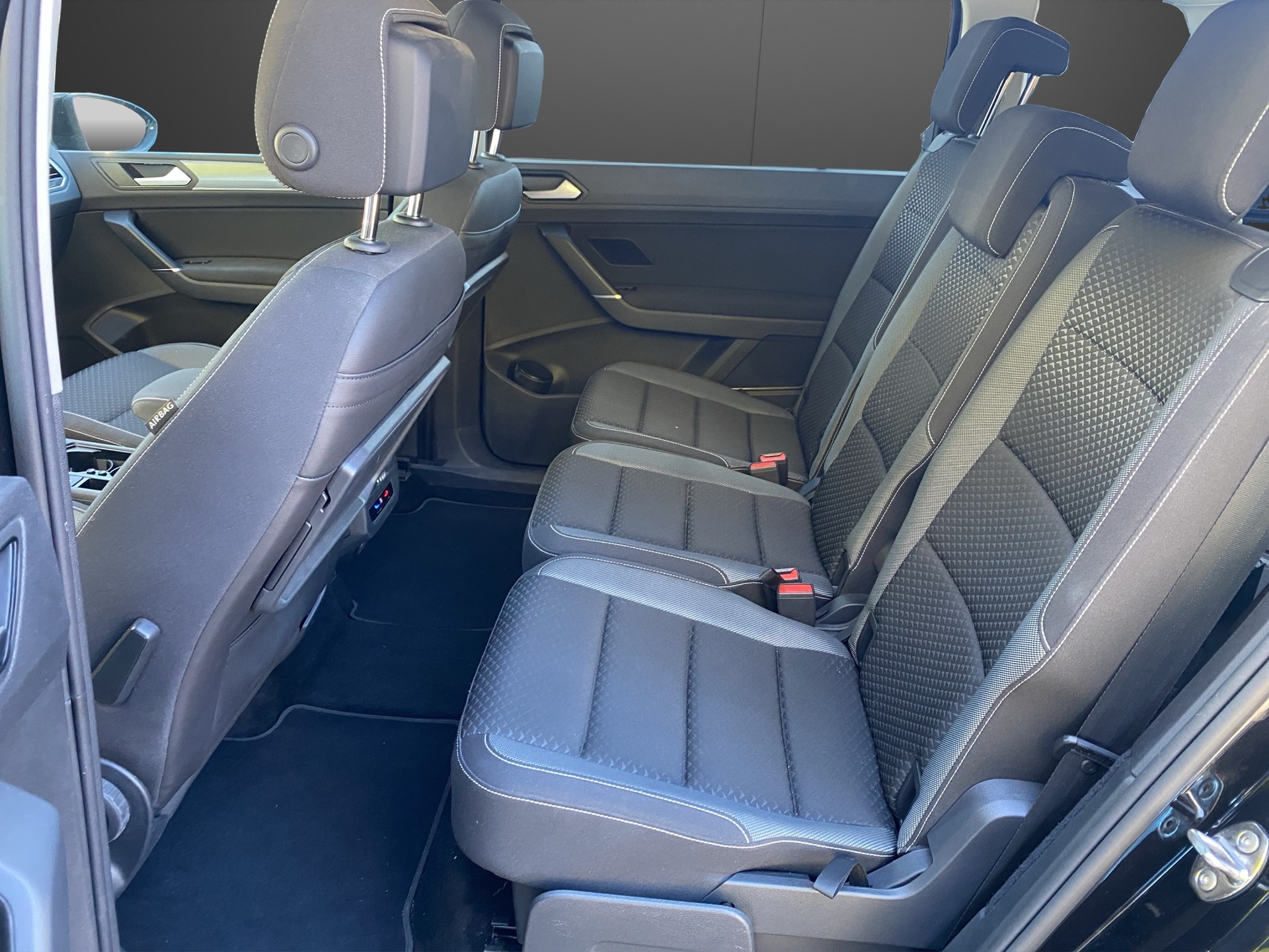 VW Touran 1.5 TSI EVO Comfortline DSG-image-12