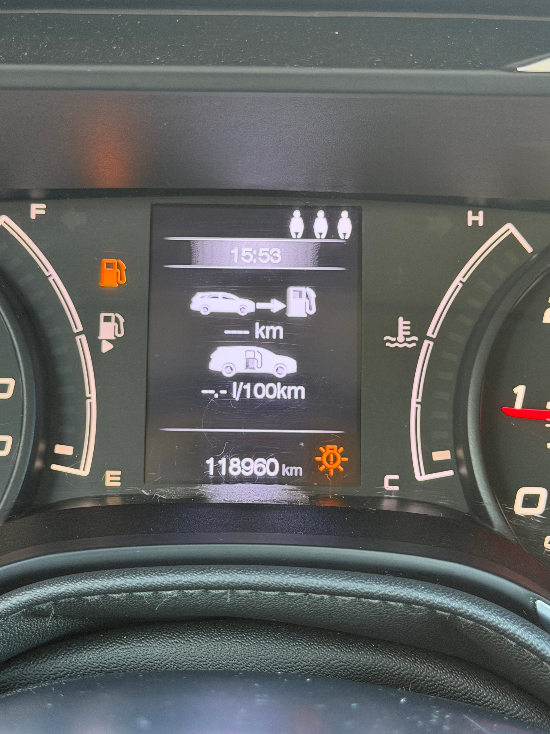 FIAT Tipo 1.6MJ Station Wagon Lounge-image-13