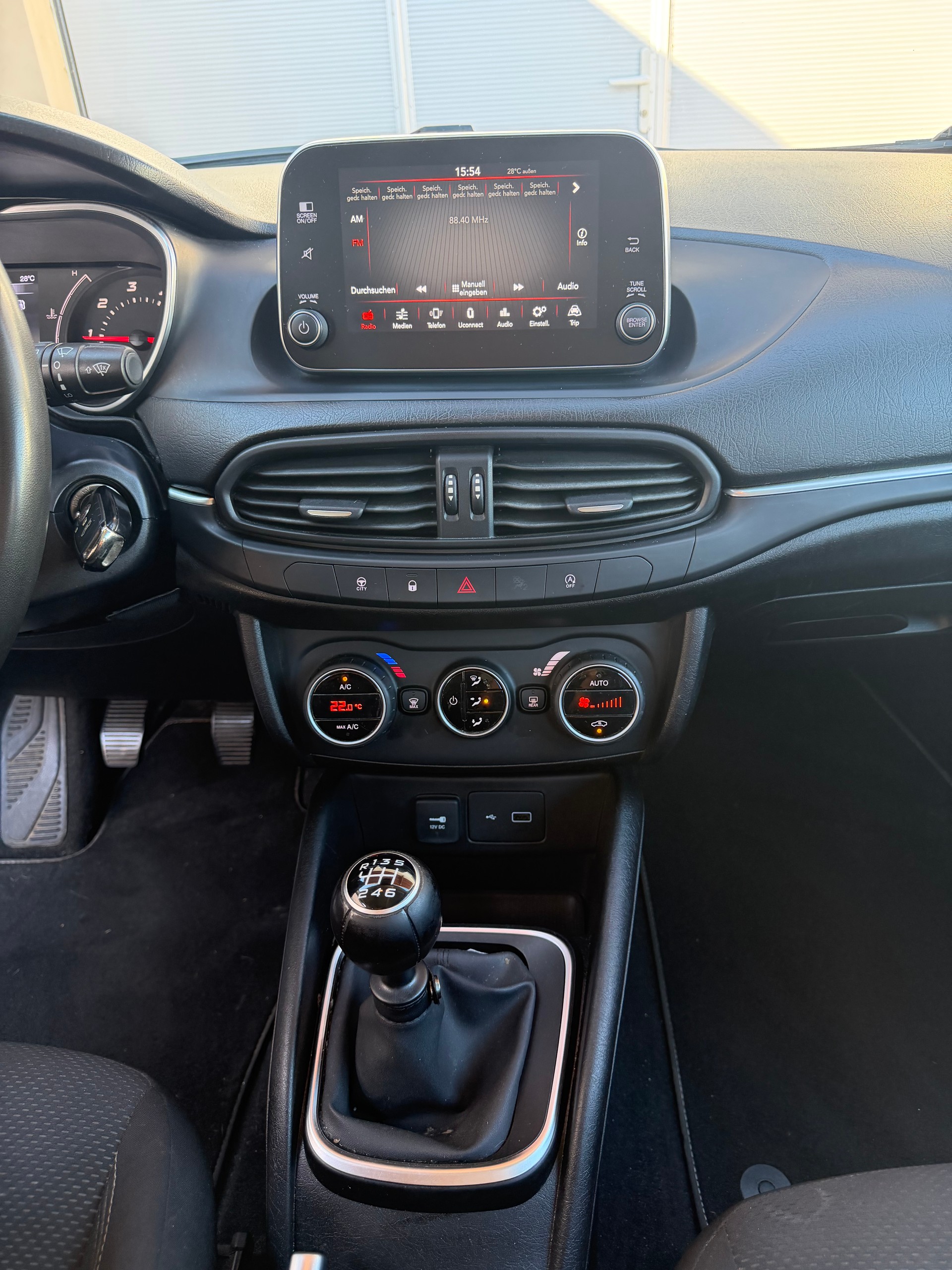 FIAT Tipo 1.6MJ Station Wagon Lounge-image-10