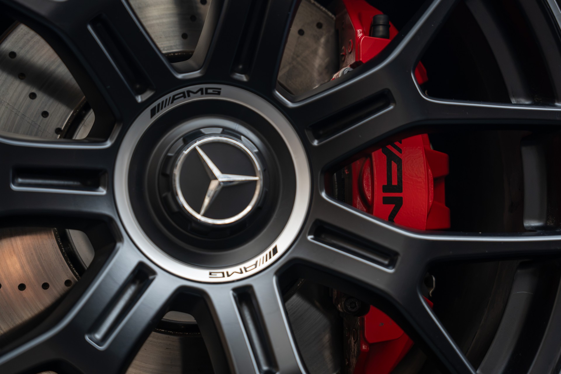 MERCEDES-BENZ GLC AMG 63 S e Performance Executive Edition 9G-Tronic-image-27