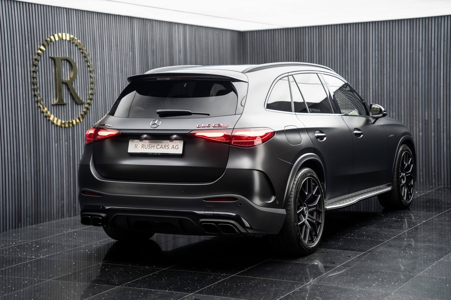 MERCEDES-BENZ GLC AMG 63 S e Performance Executive Edition 9G-Tronic-image-3