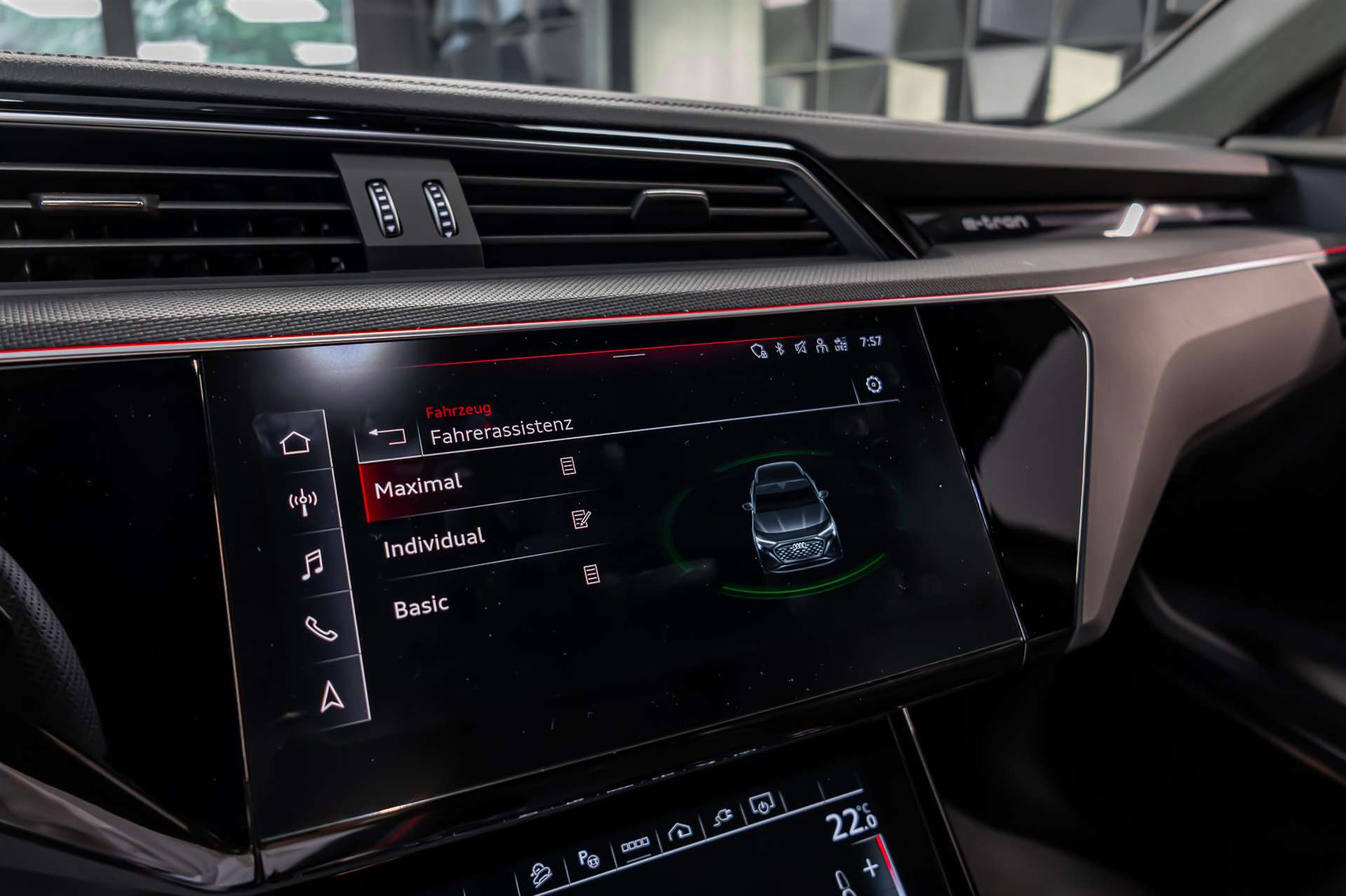AUDI SQ8 e-tron quattro-image-19