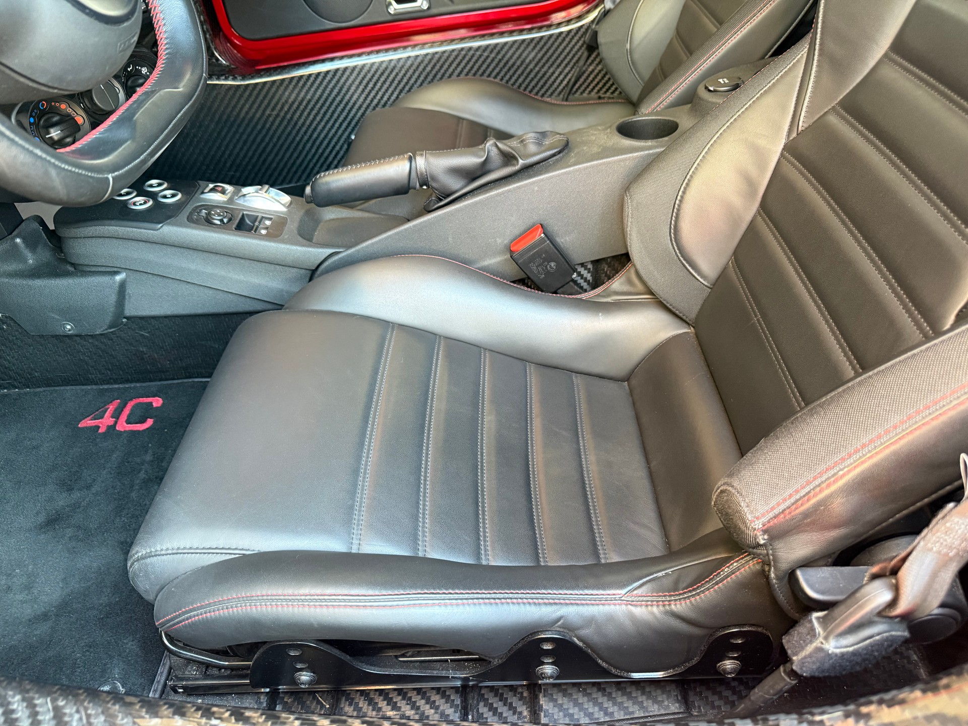 ALFA ROMEO 4C 1750 TBi TCT TRIPLOSTRATO-image-7