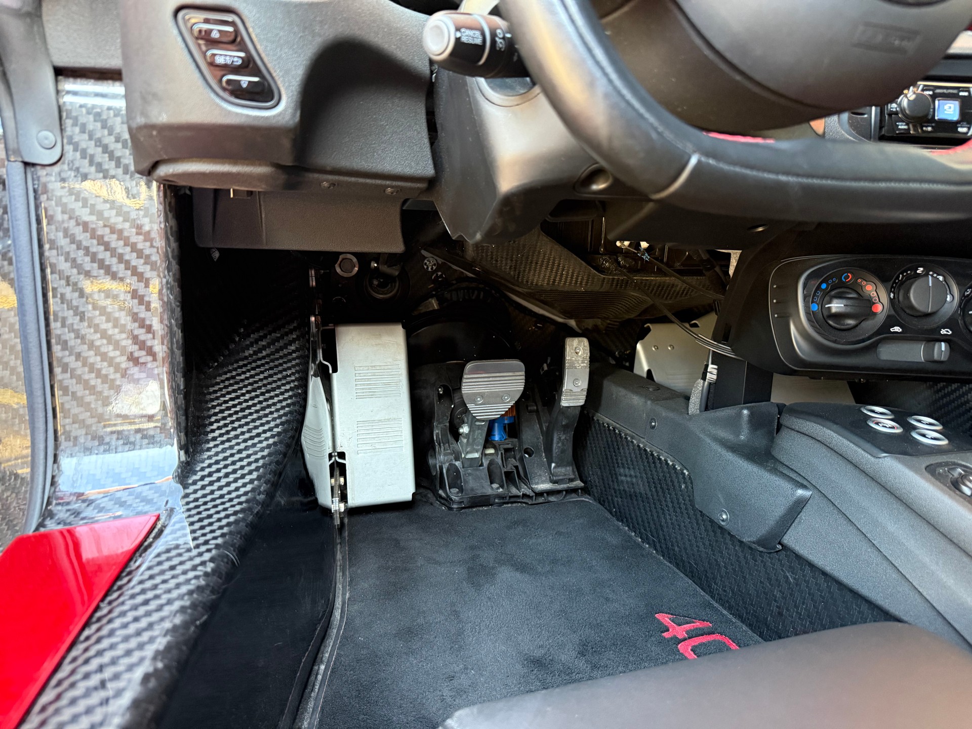 ALFA ROMEO 4C 1750 TBi TCT TRIPLOSTRATO-image-6