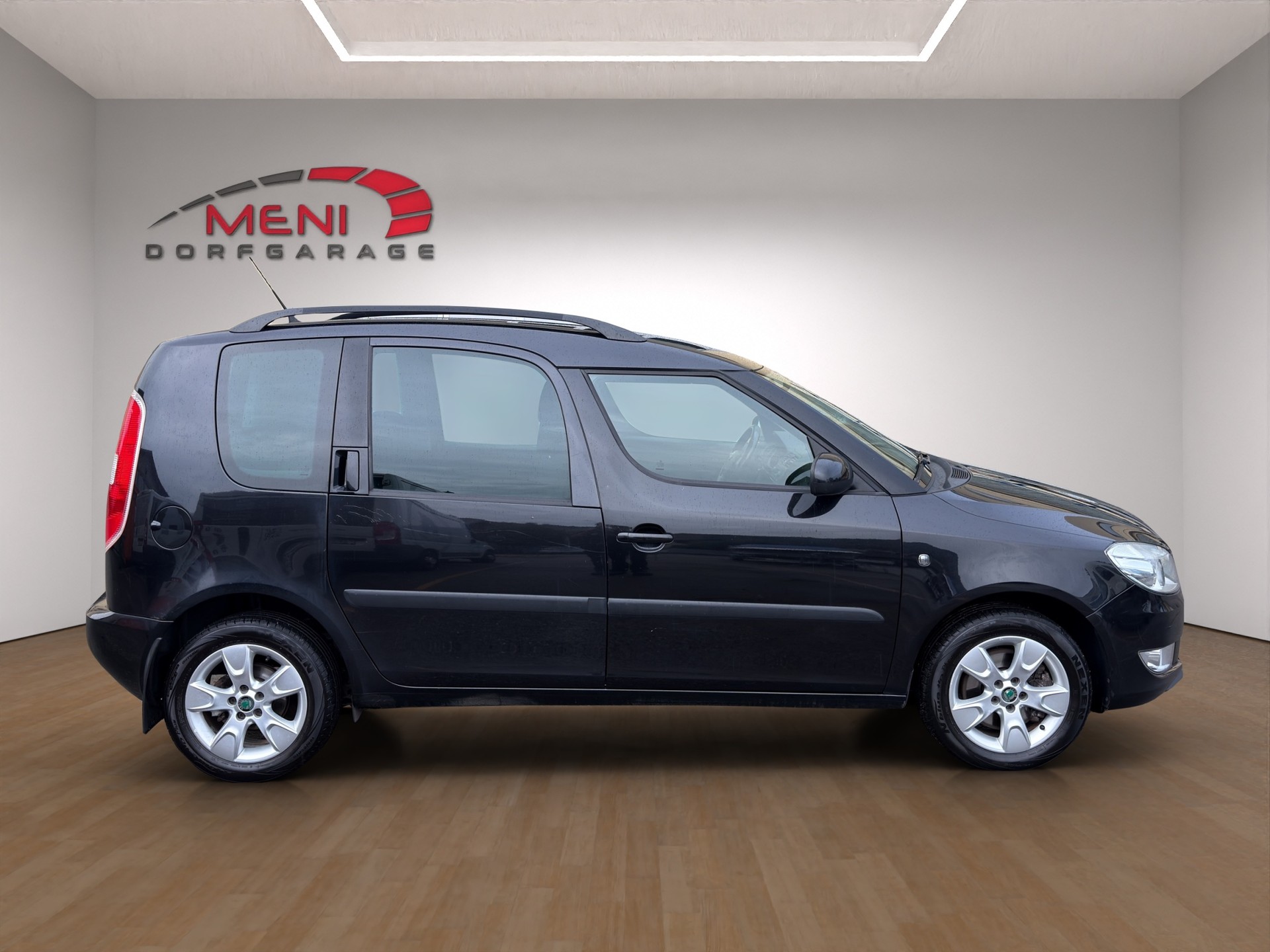SKODA Roomster 1.2 TSI Elegance DSG-image-7
