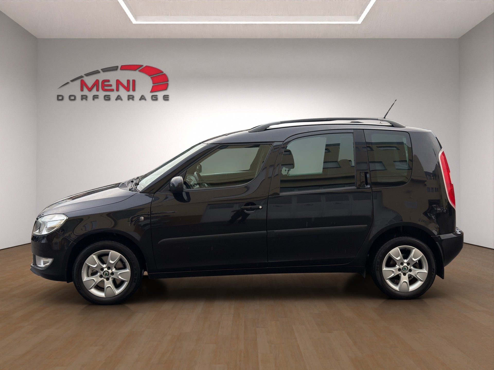 SKODA Roomster 1.2 TSI Elegance DSG-image-3