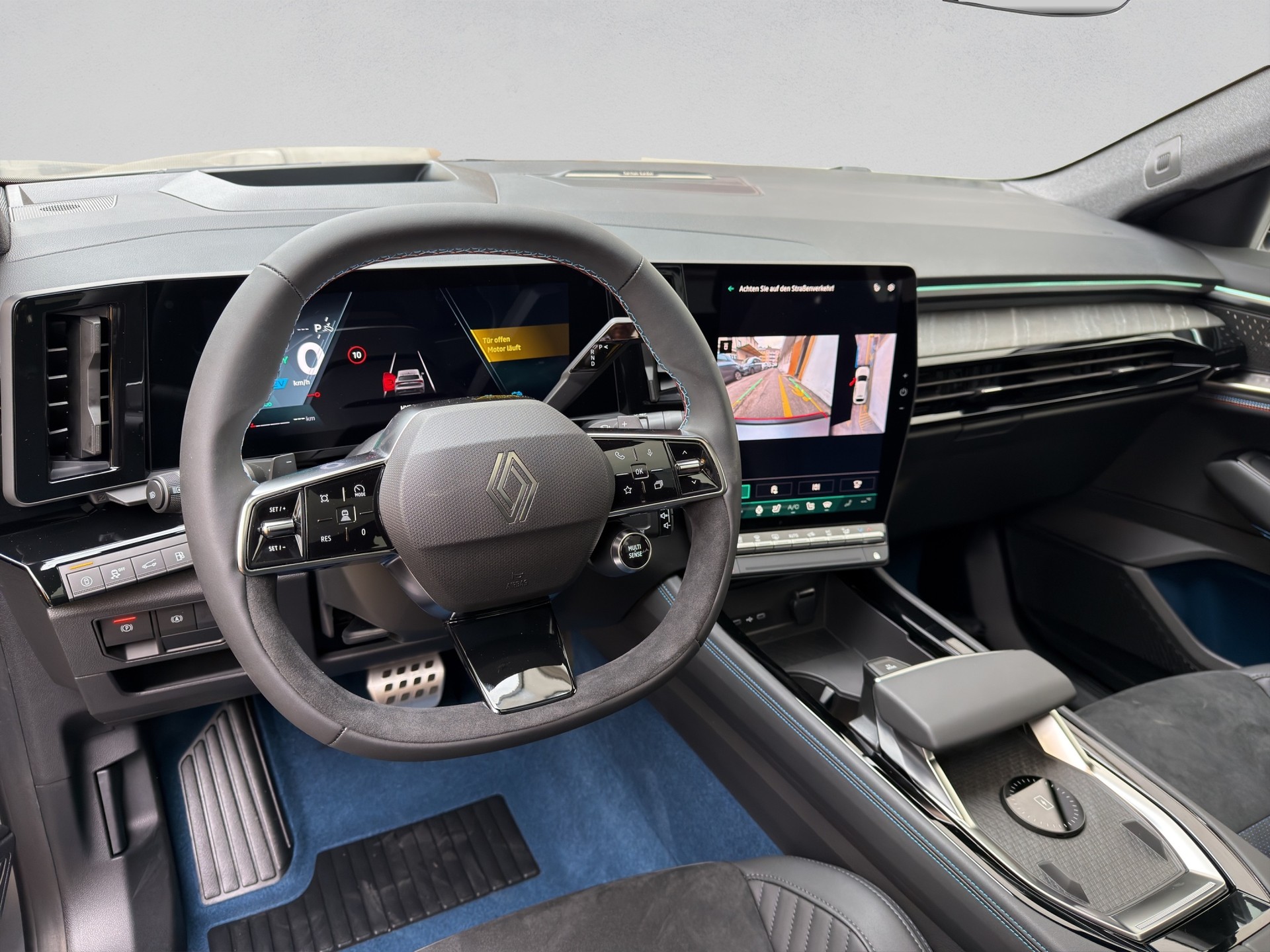 RENAULT Rafale 1.2 E-Tech Plug-in Hybrid 300 4x4 Atelier Alpine-image-6