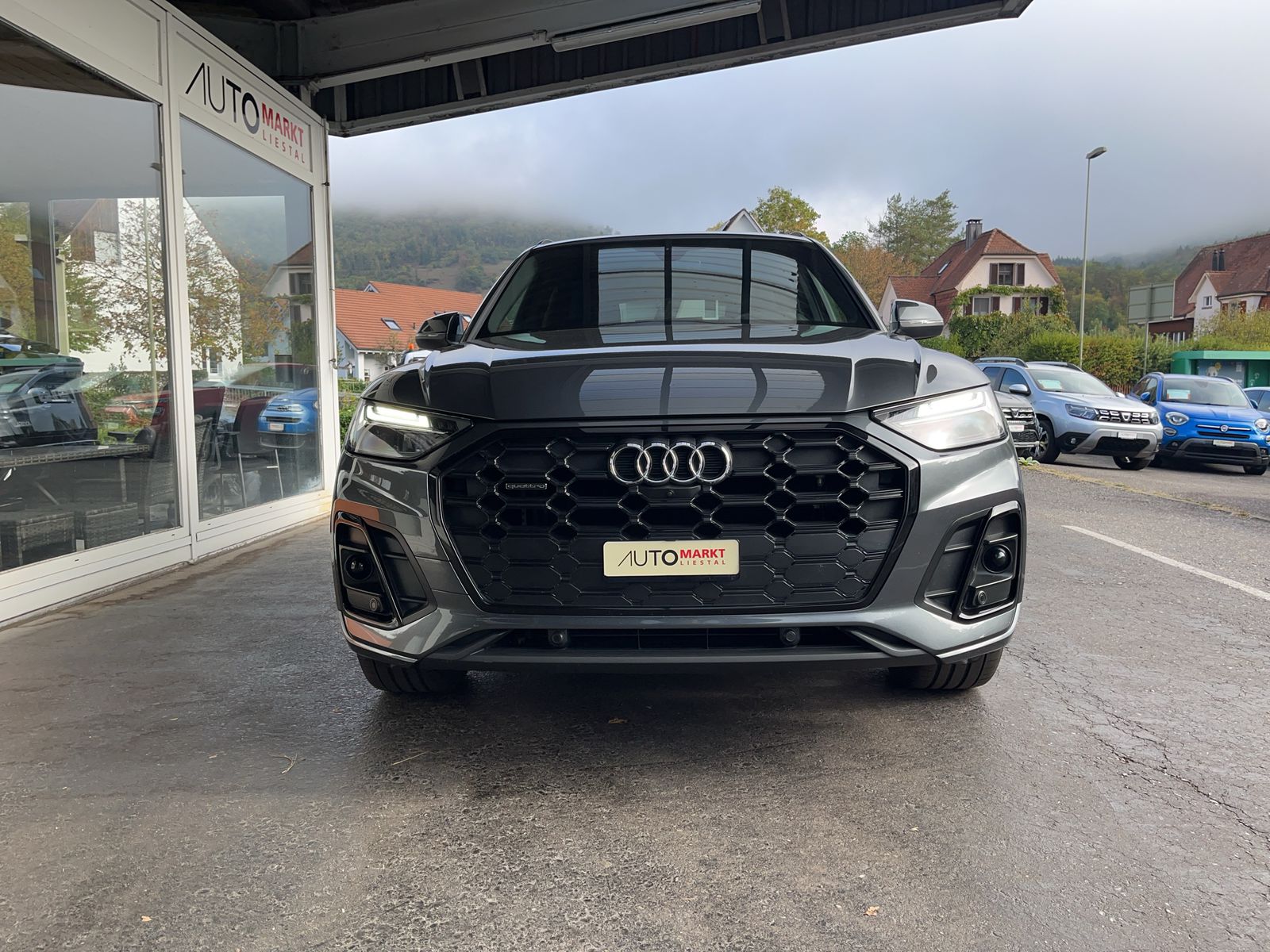 AUDI Q5 40 TDI S-line quattro S-tronic-image-3