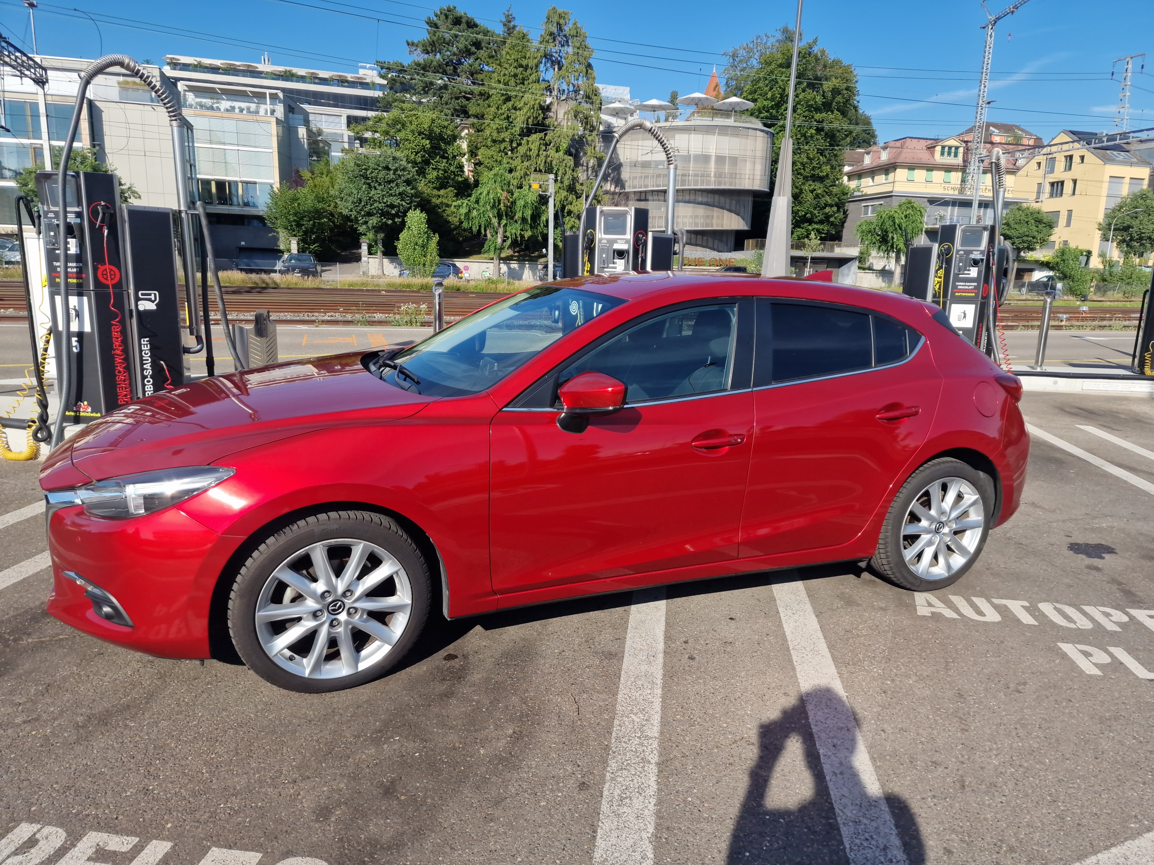 Car photo