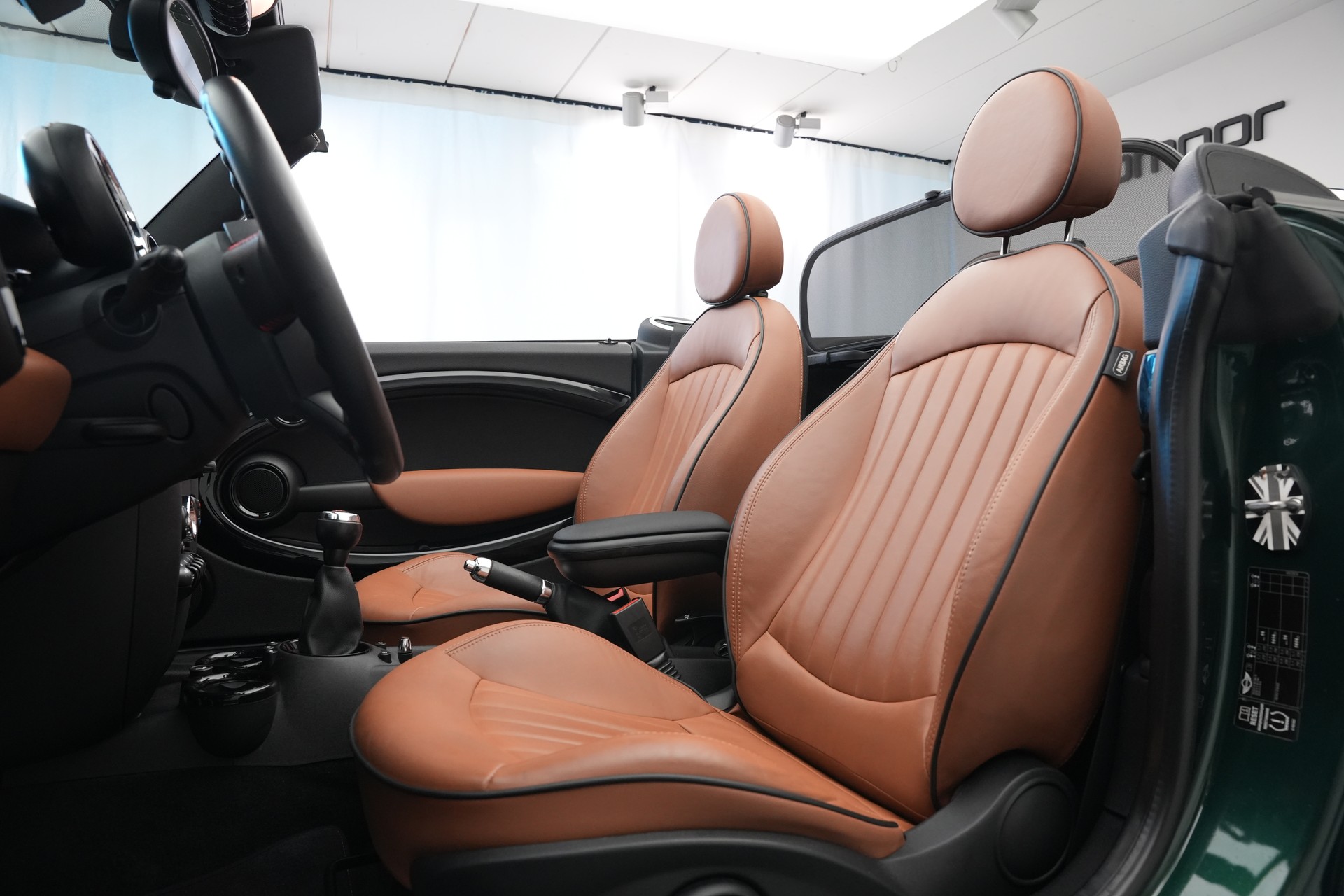 MINI Cooper John Cooper Works Cabriolet-image-16