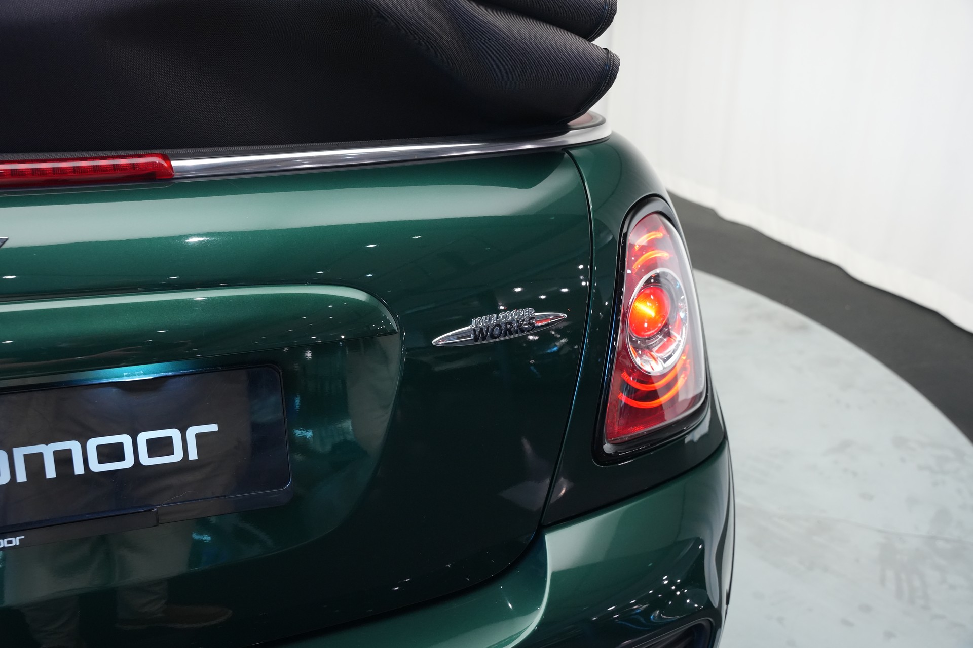 MINI Cooper John Cooper Works Cabriolet-image-46