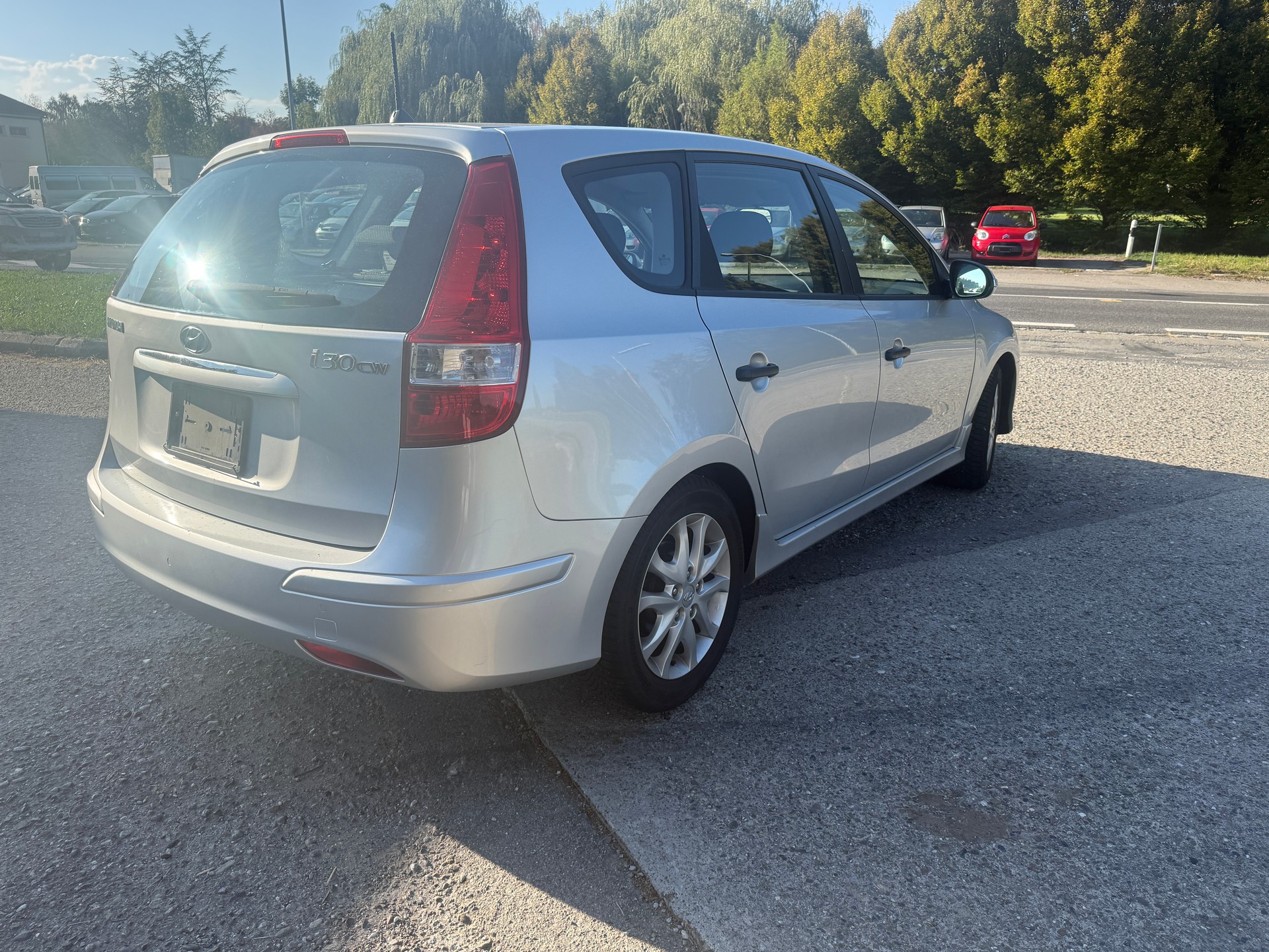 HYUNDAI i30 Wagon 1.6 Style-image-4