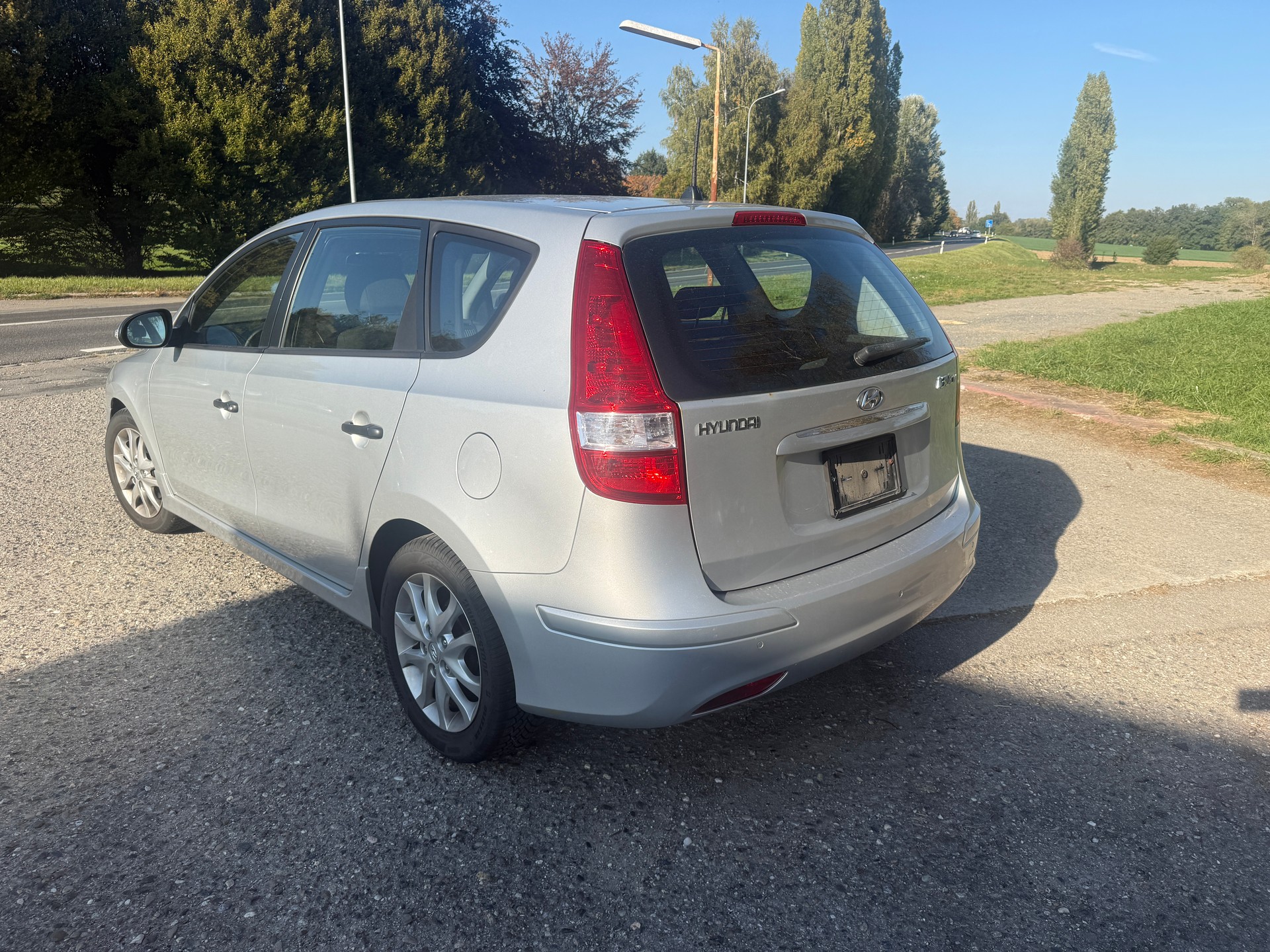 HYUNDAI i30 Wagon 1.6 Style-image-5