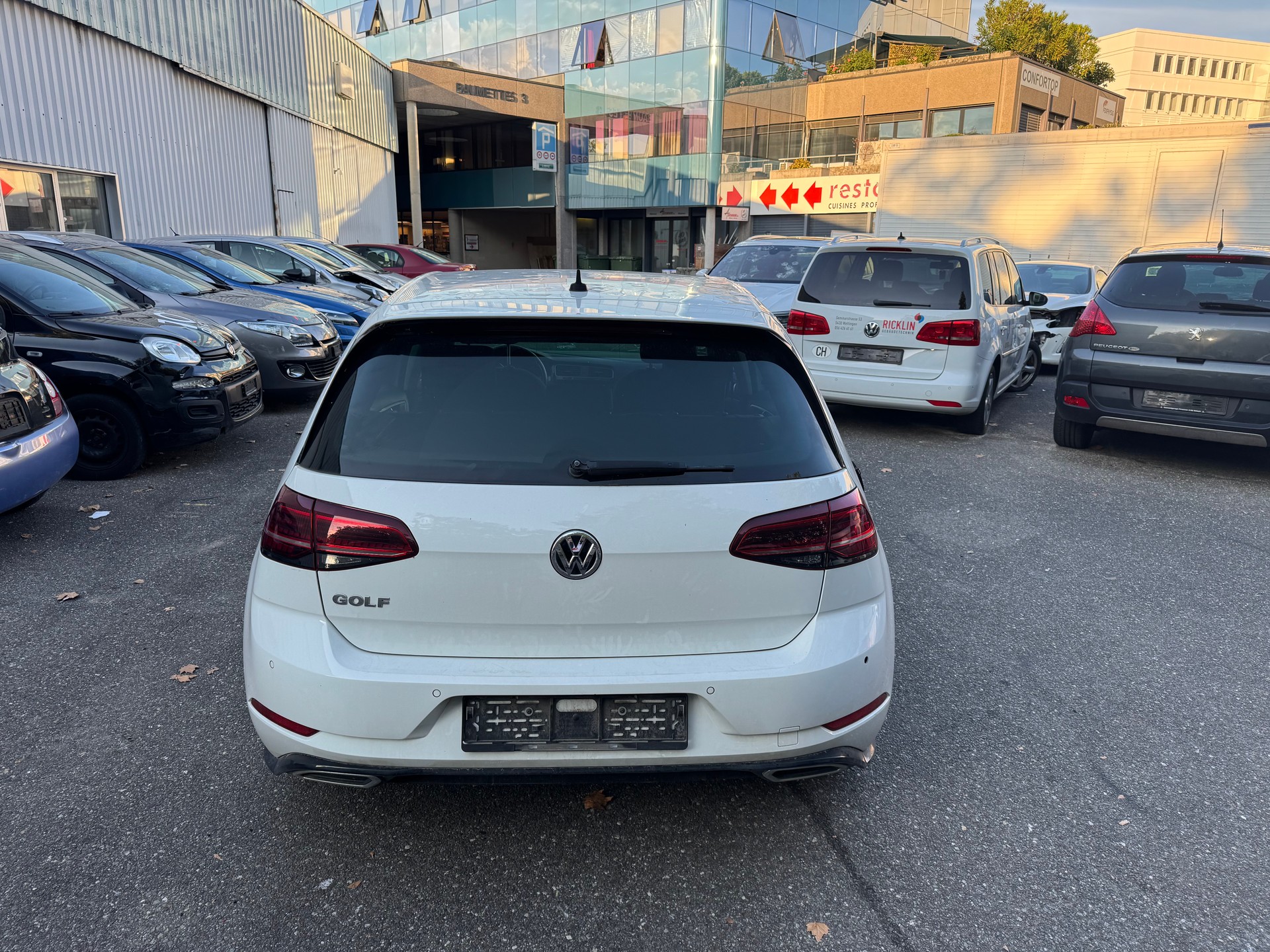 VW Golf 1.5 TSI EVO R-line DSG-image-6