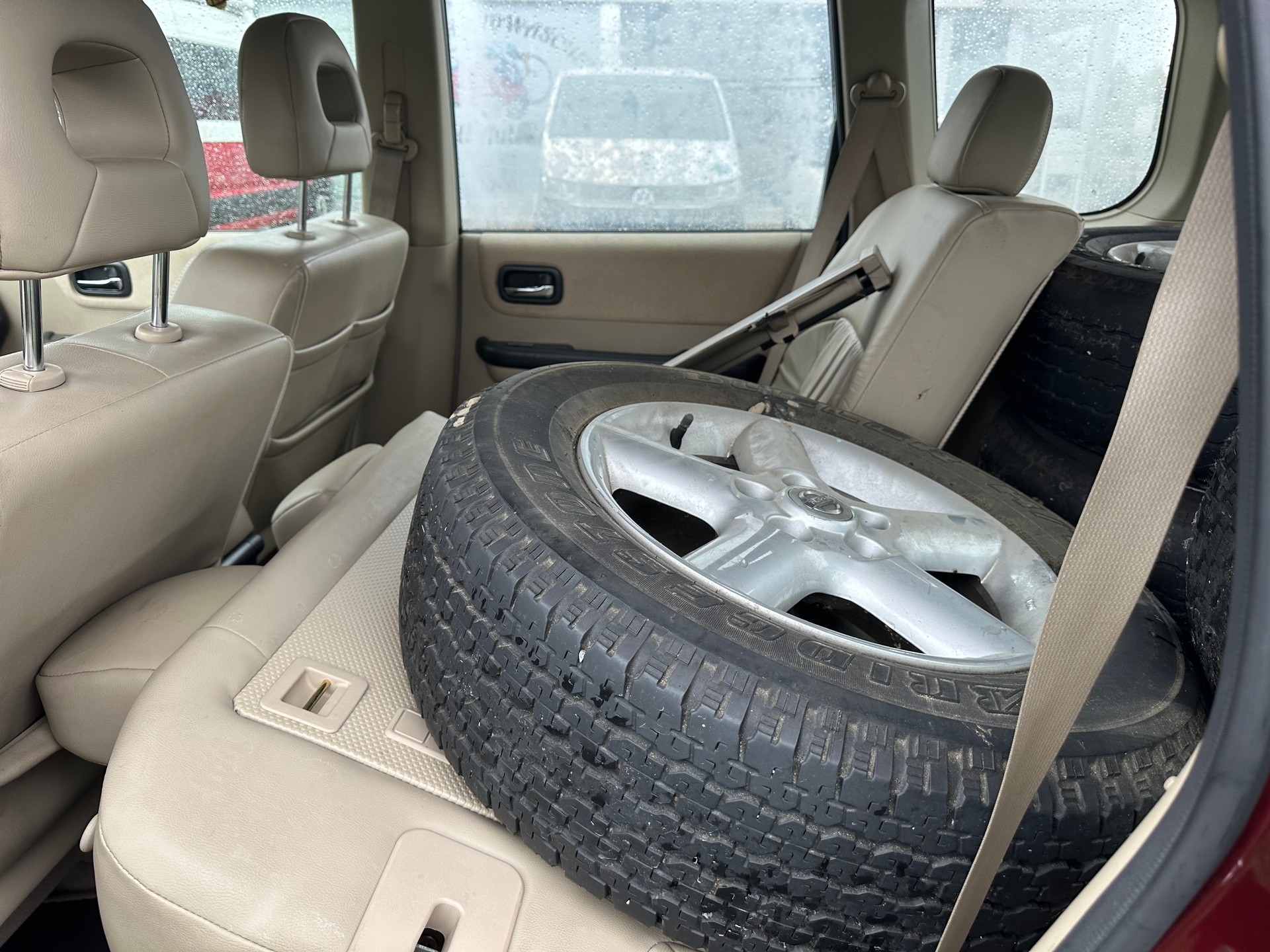 NISSAN X-Trail 2.2 DCI Elegance-image-9
