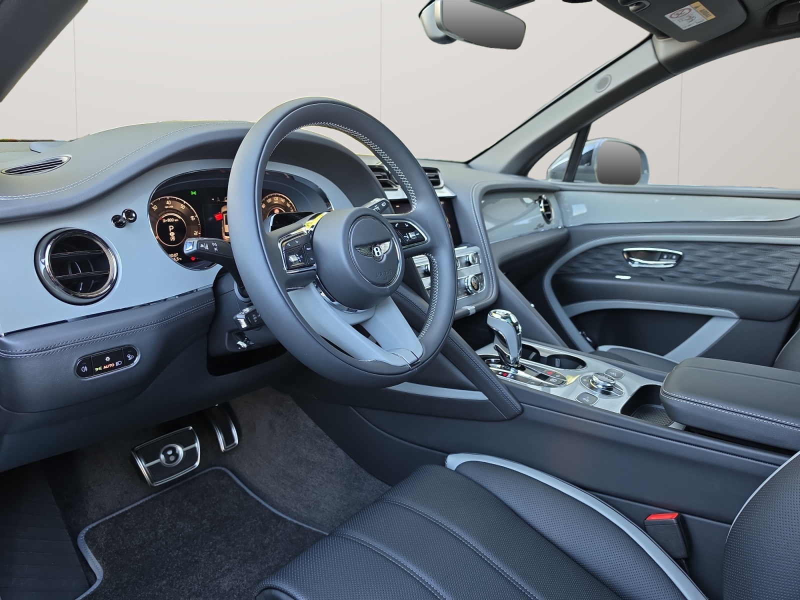 BENTLEY Bentayga Speed V8 1.9% Leasing möglich.-image-3