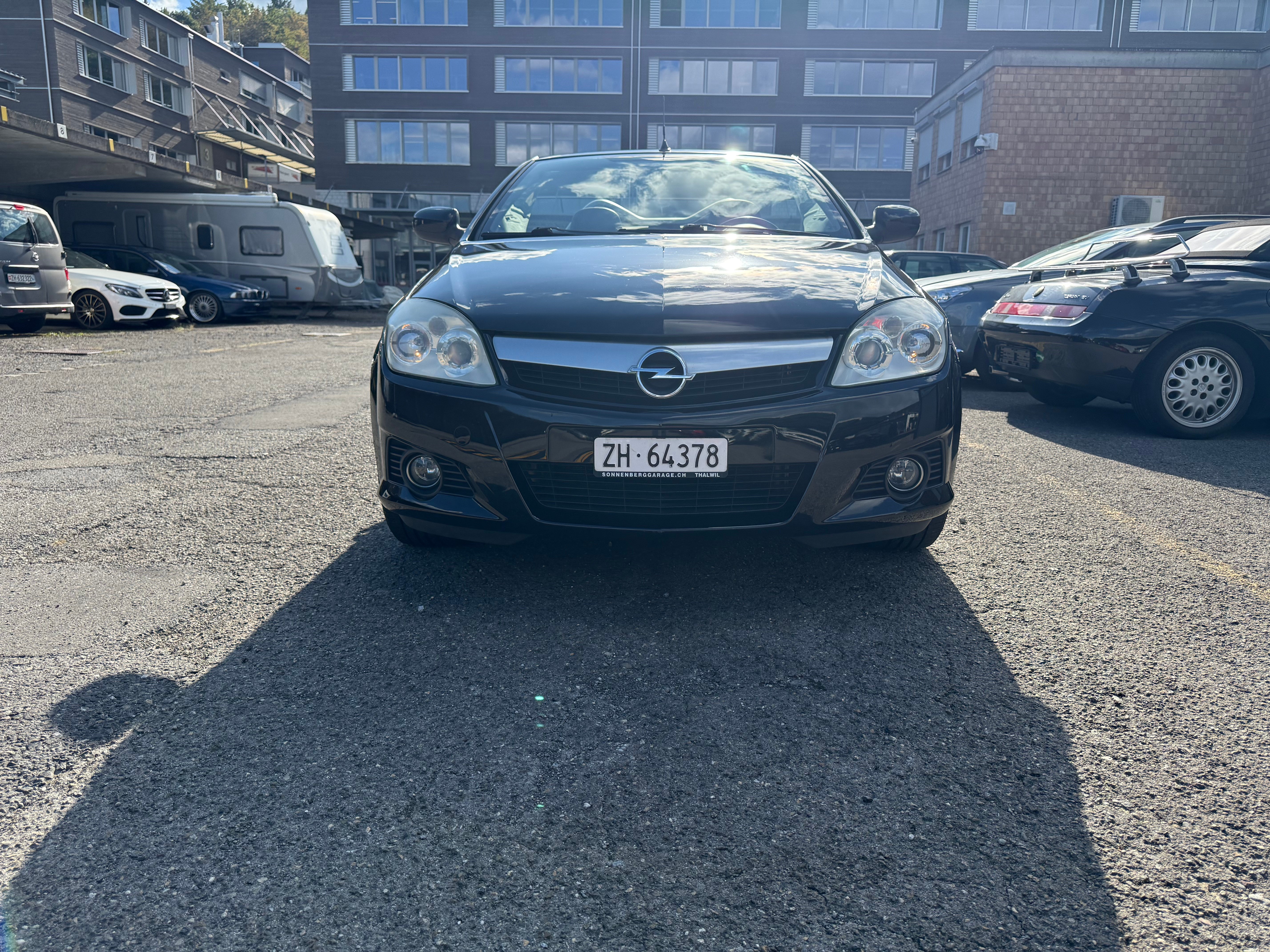 Car photo