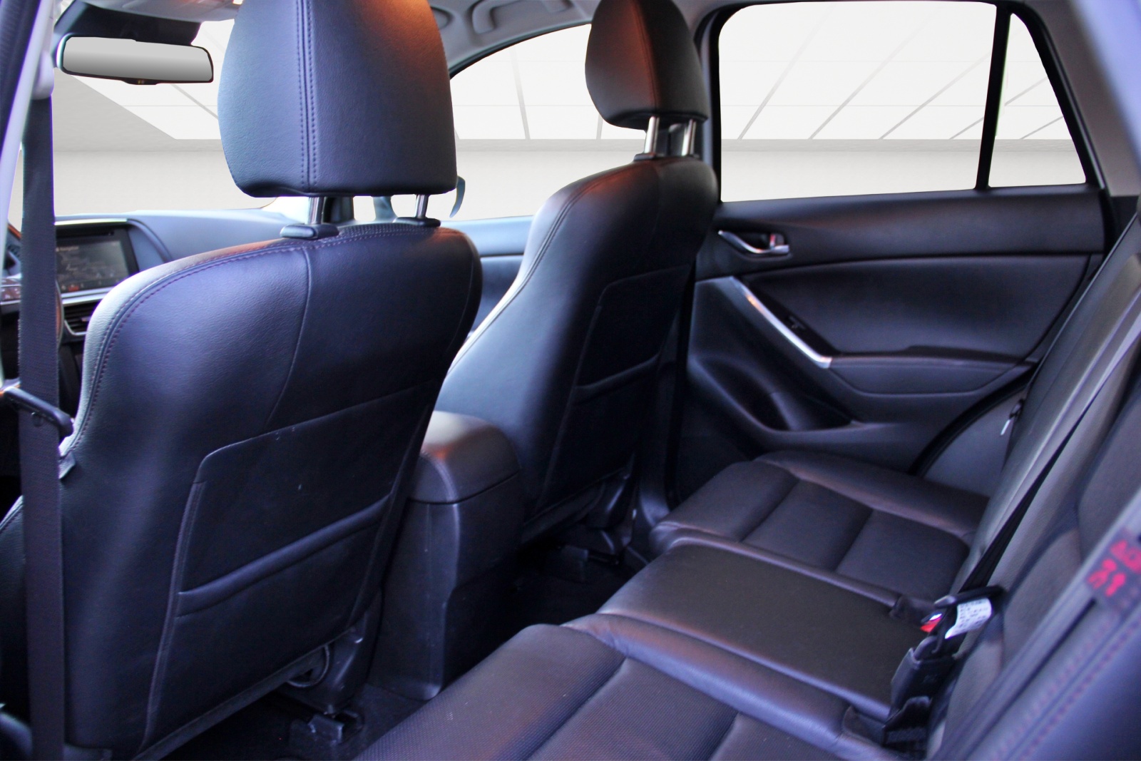 MAZDA CX-5 2.2 D HP Revolution AWD Automatic-image-9