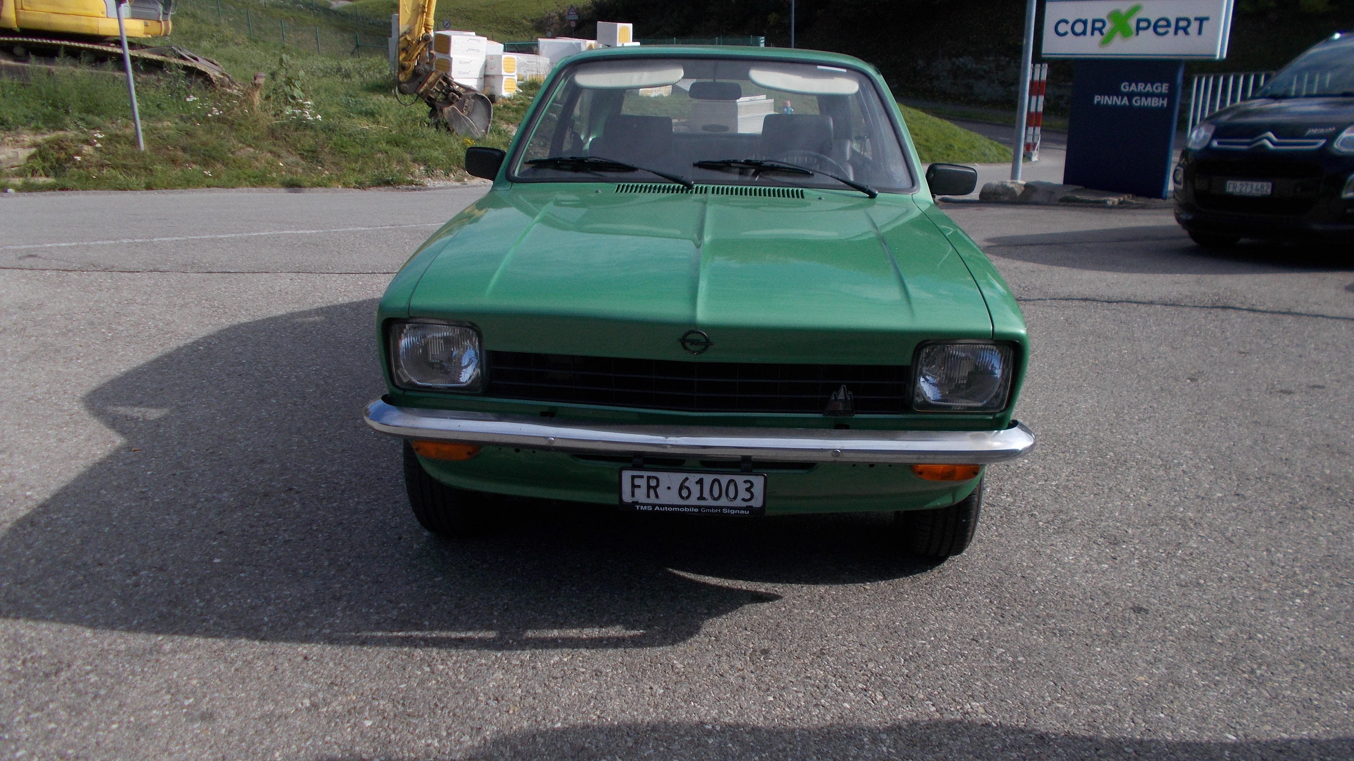 Car photo