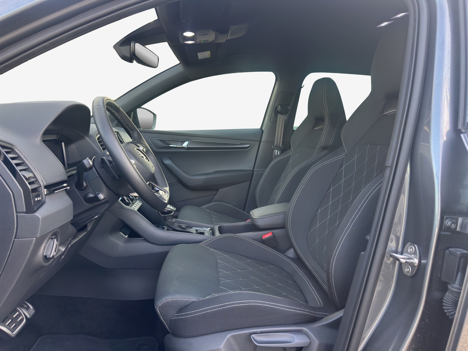 SKODA Karoq 2.0 TSI SportLine 4x4 DSG-image-7