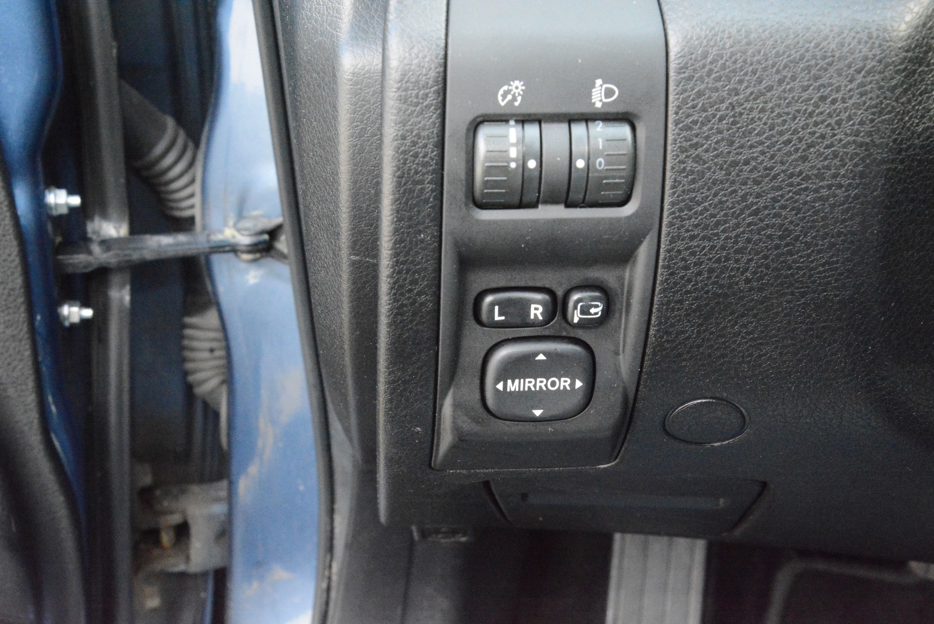 SUBARU Impreza 1.5R Swiss Automatic-image-13