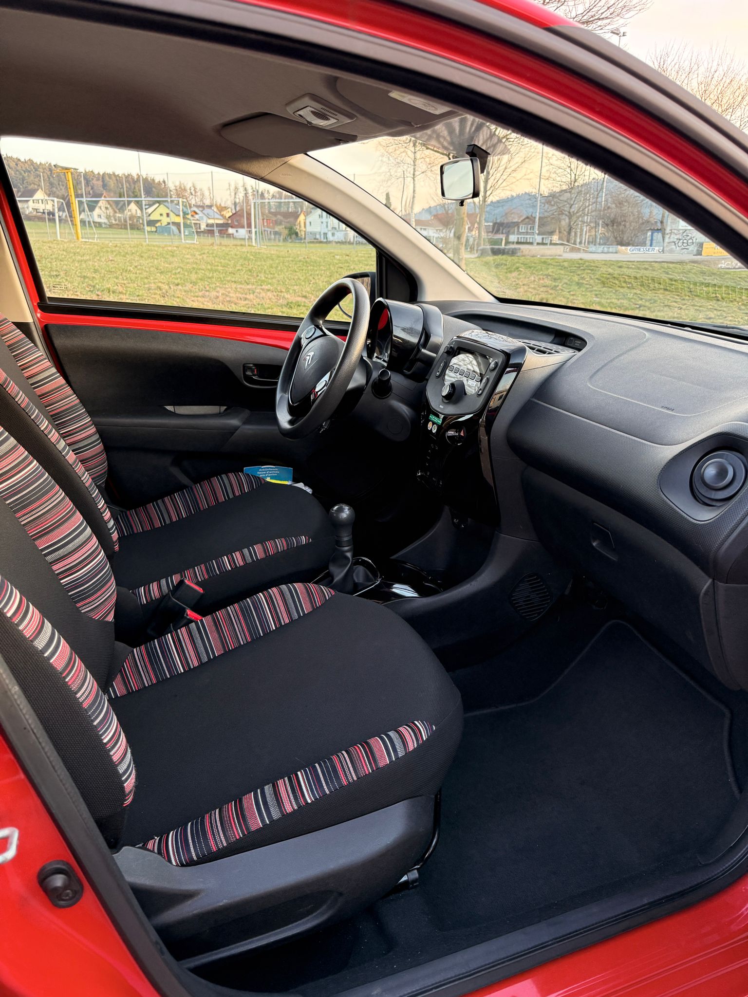 CITROEN C1 1.0 VTi Swiss Edition Stop&Start-image-5