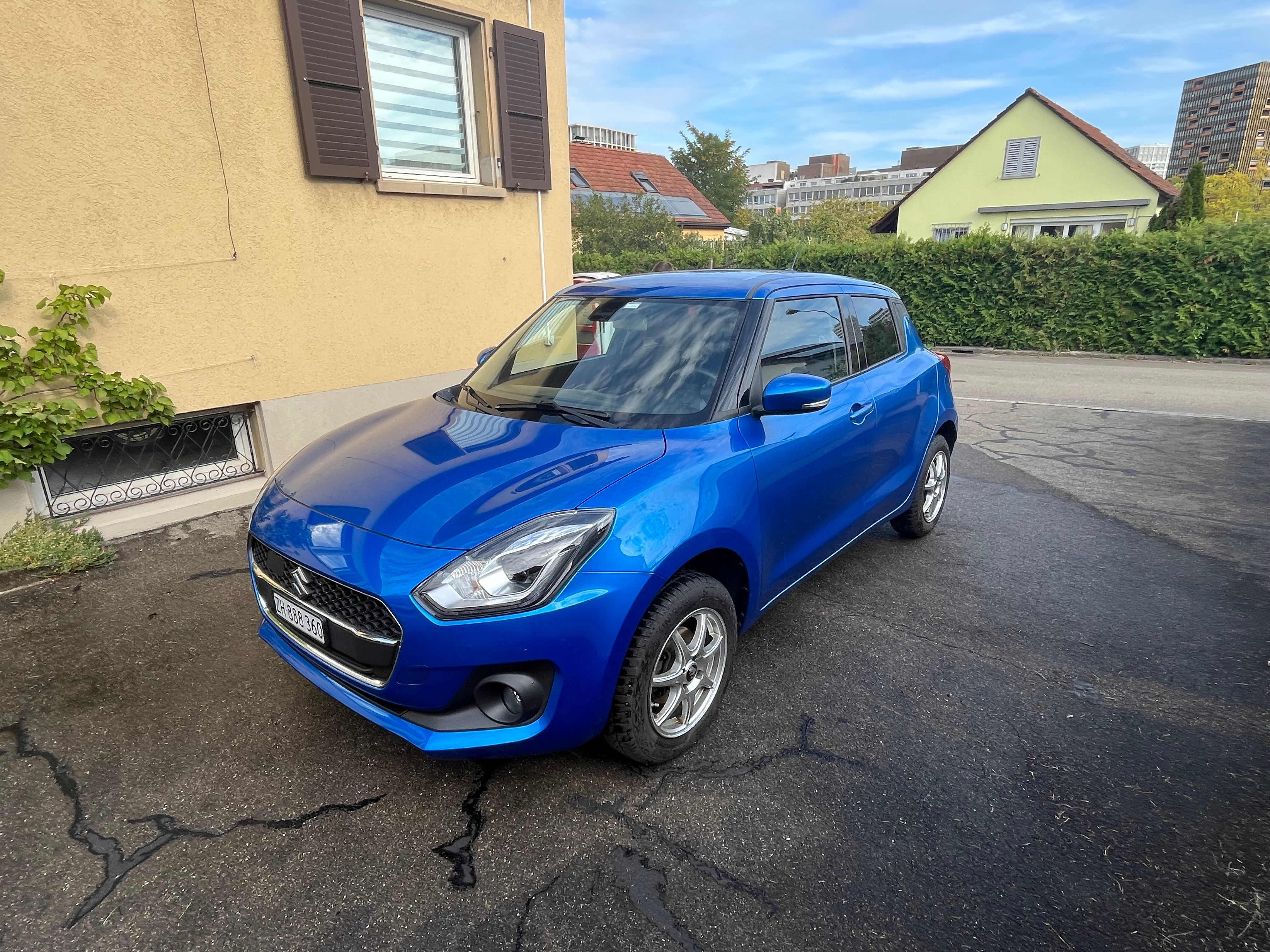 Car photo