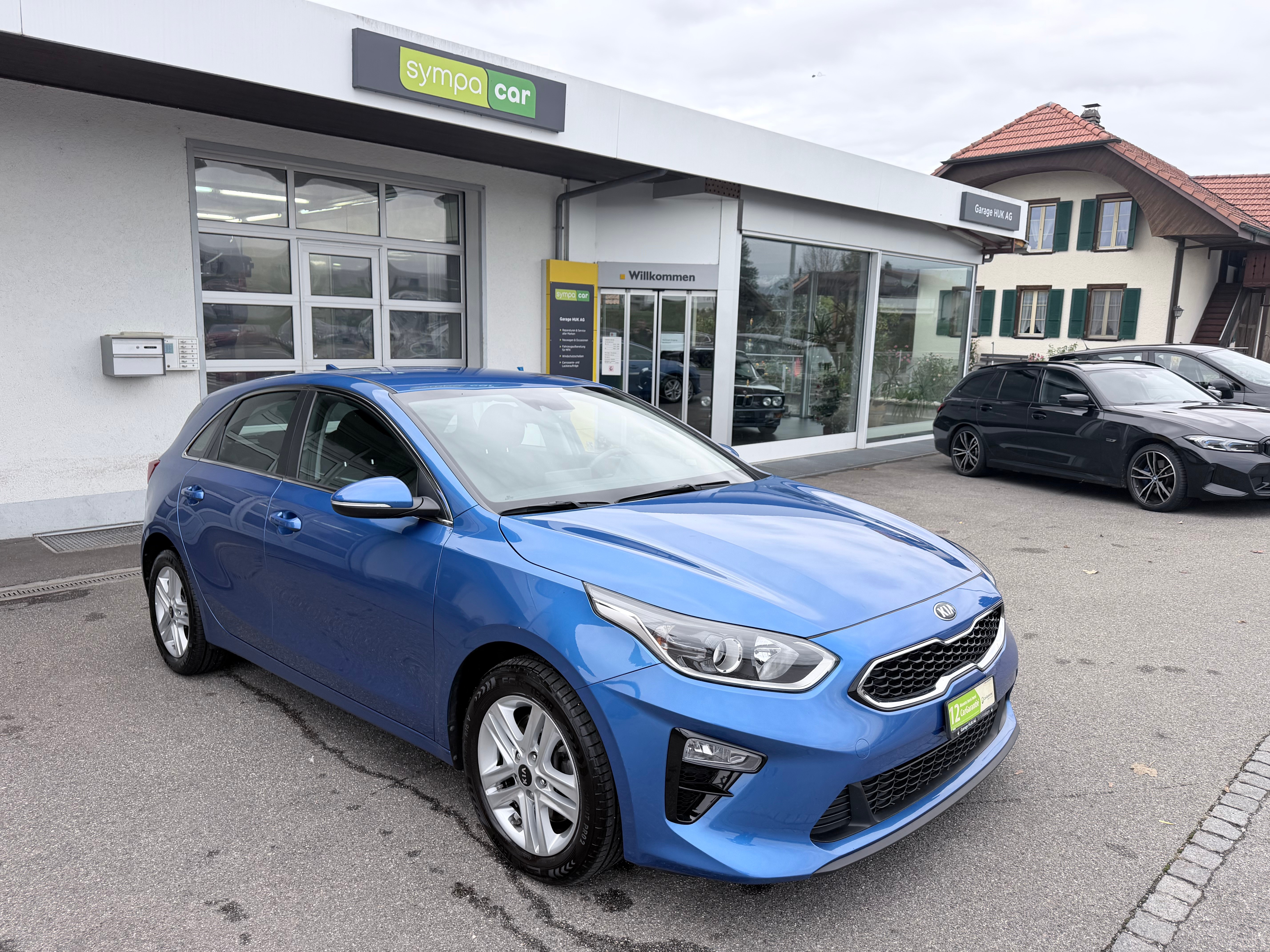 Car photo