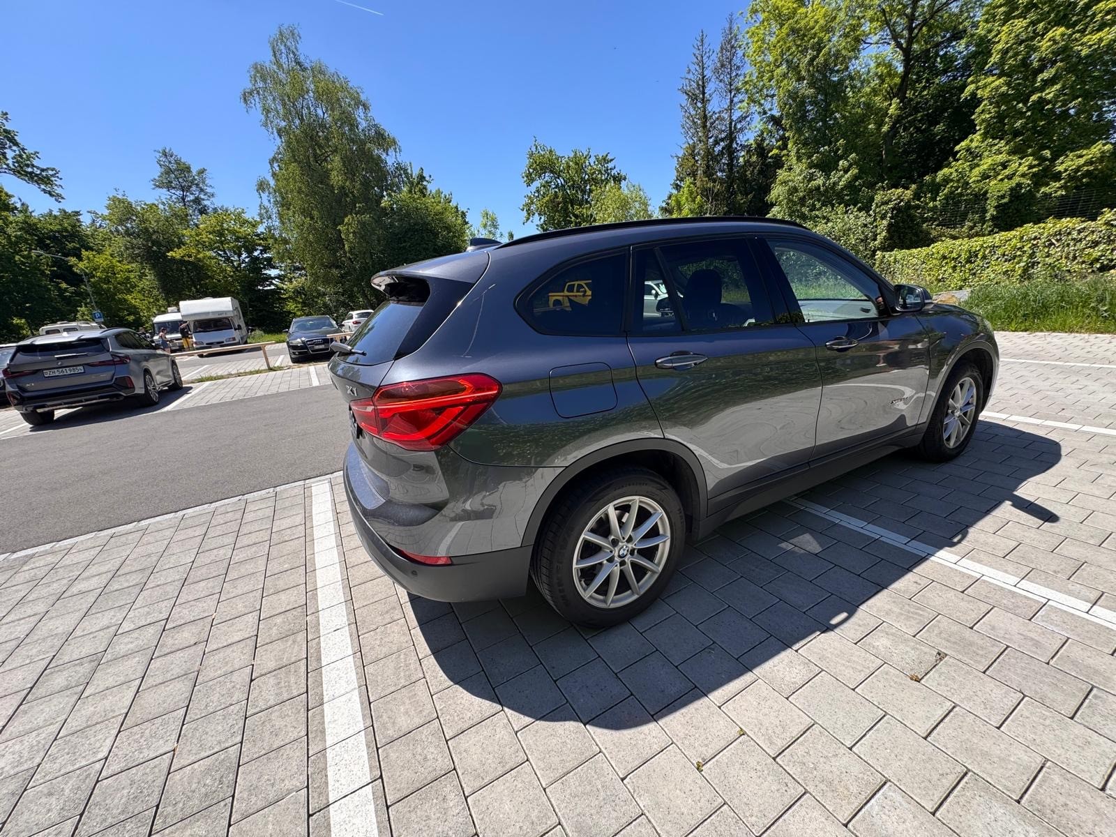 BMW BMW X1 xDrive18d Sport Line 4x4 Steptronic Lane Assist | Kamera | Xenon | AHK | Top Zustand-image-4
